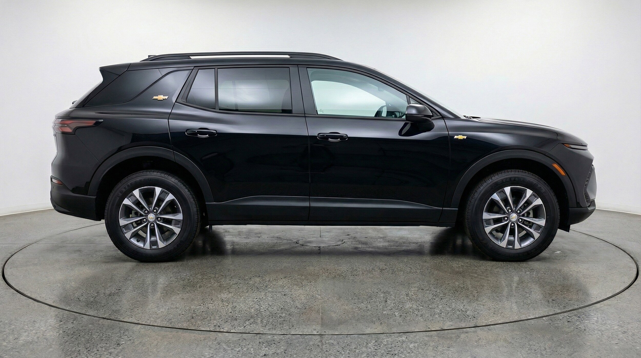 Thumbnail: 2025 Chevrolet Equinox - 11