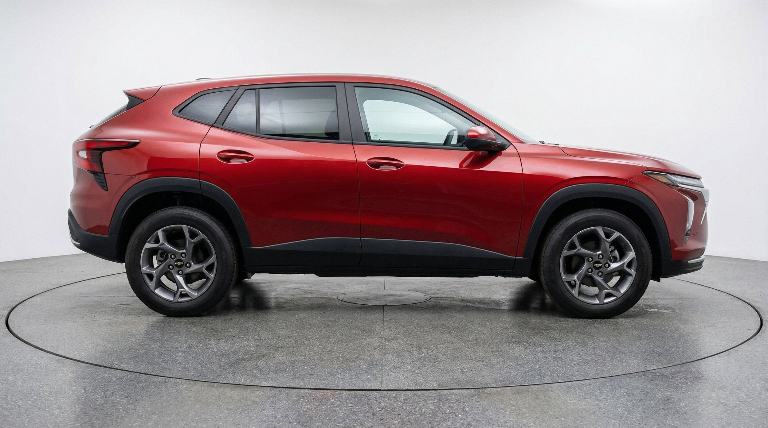 Thumbnail: 2025 Chevrolet Trax - 11