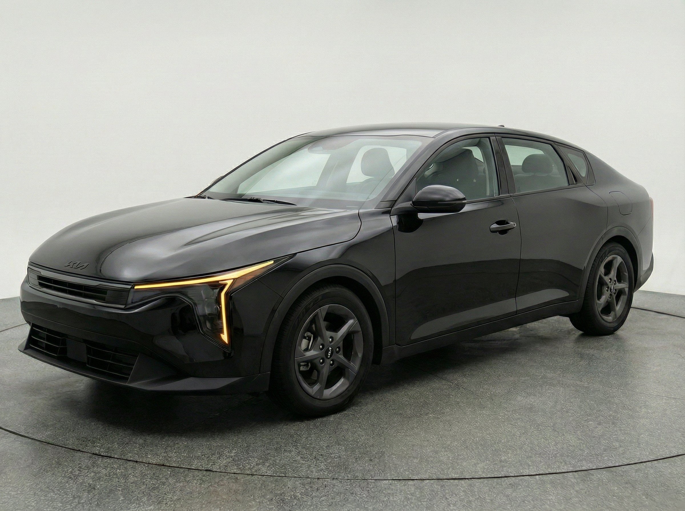 Thumbnail: 2025 Kia K4 - 3