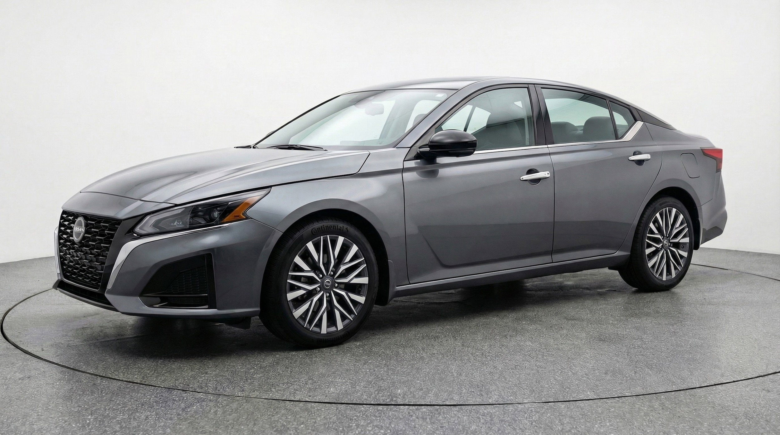 Thumbnail: 2025 Nissan Altima - 3