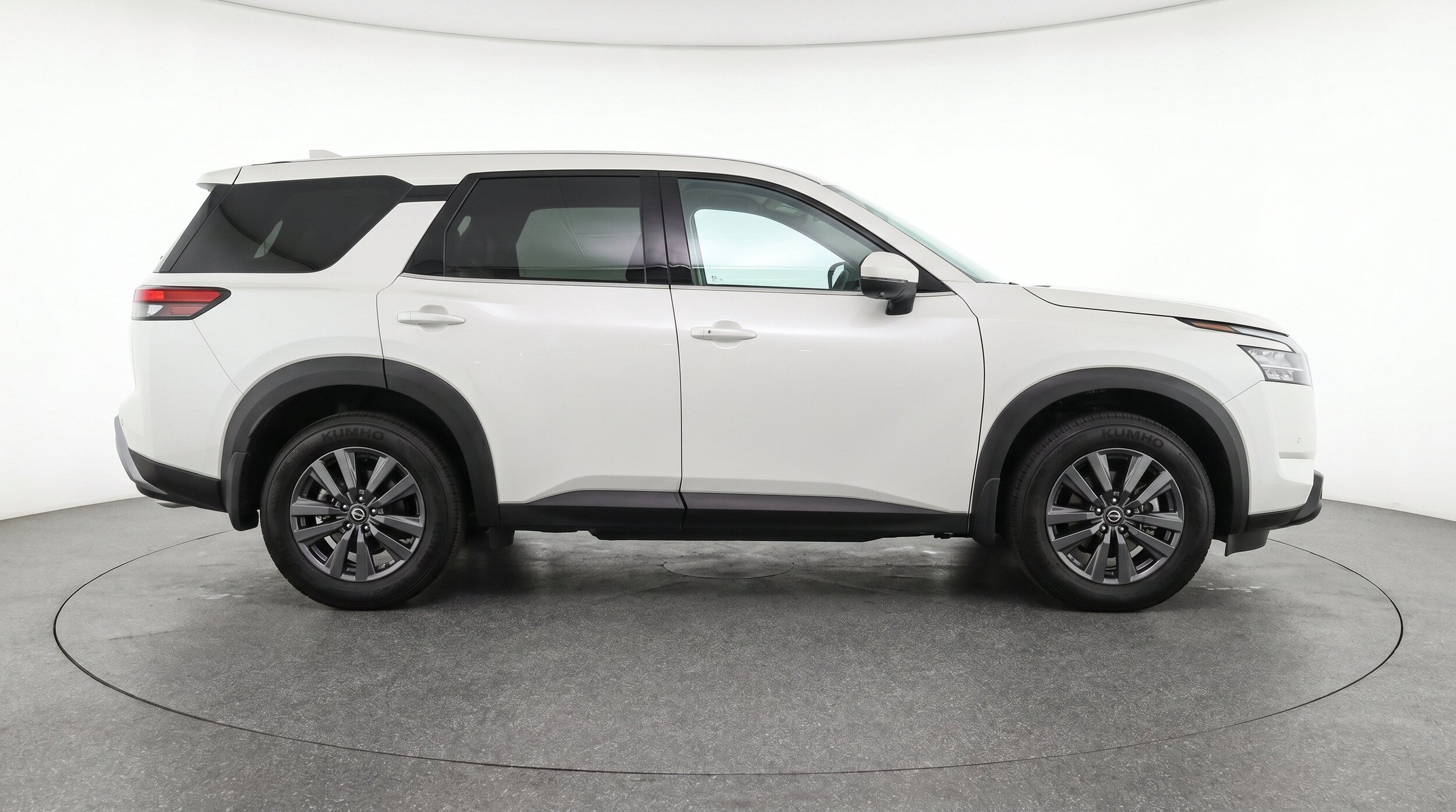 Thumbnail: 2025 Nissan Pathfinder - 11