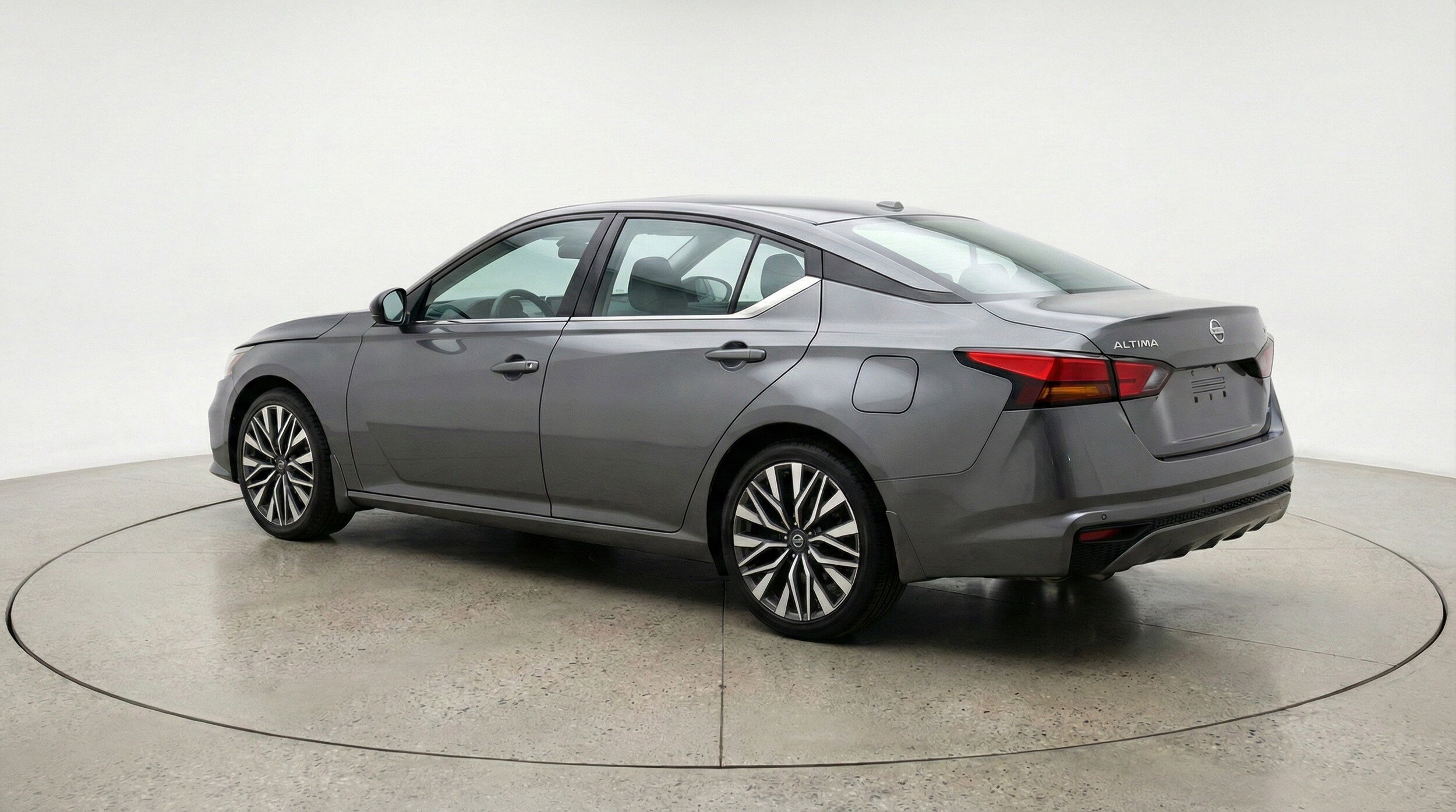 Thumbnail: 2025 Nissan Altima - 6