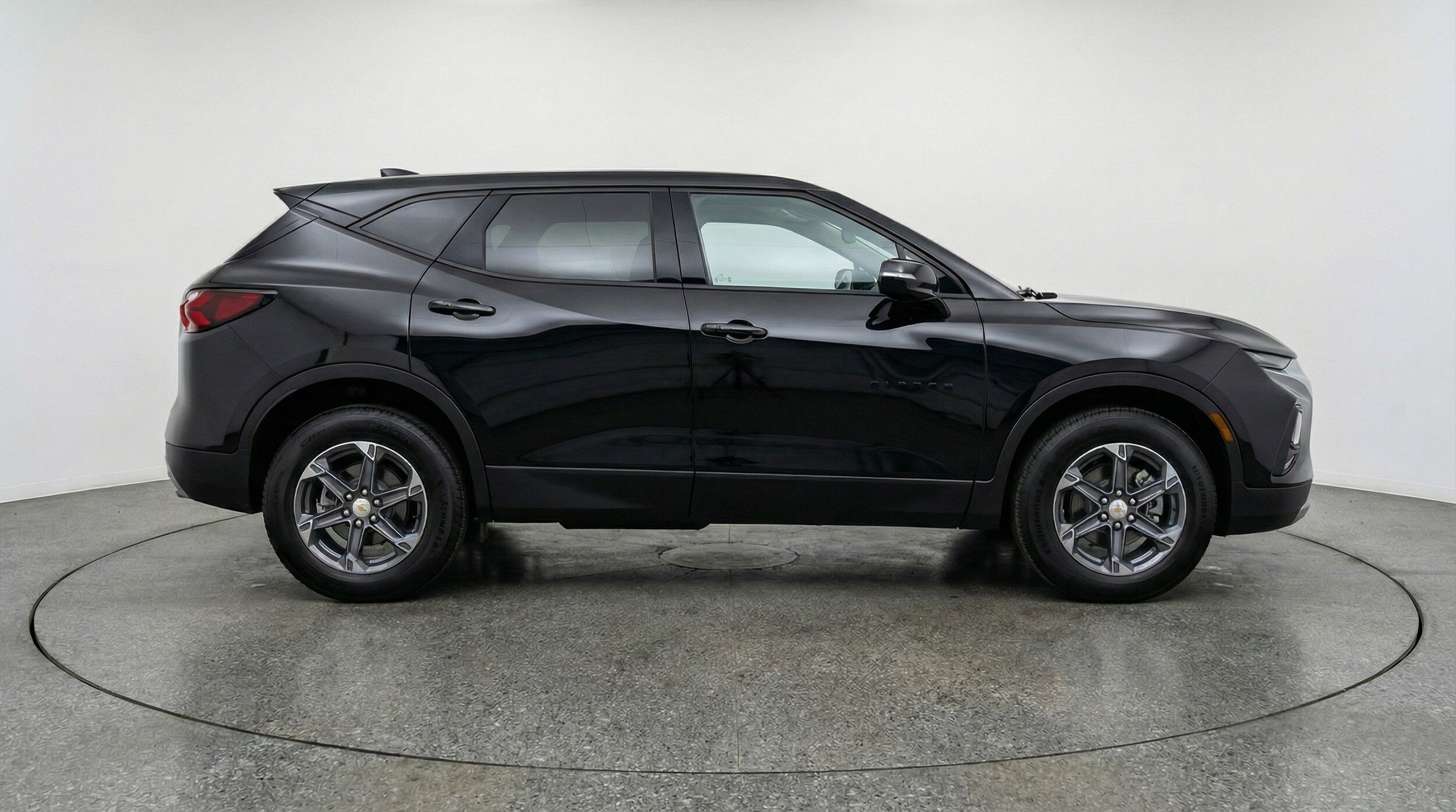 Thumbnail: 2025 Chevrolet Blazer - 11