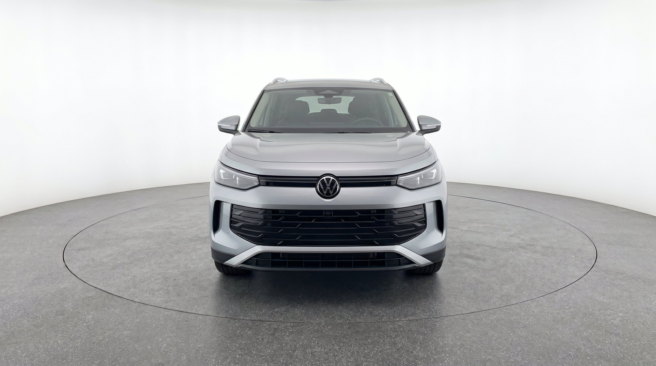 Thumbnail: 2026 Volkswagen Tiguan - 2