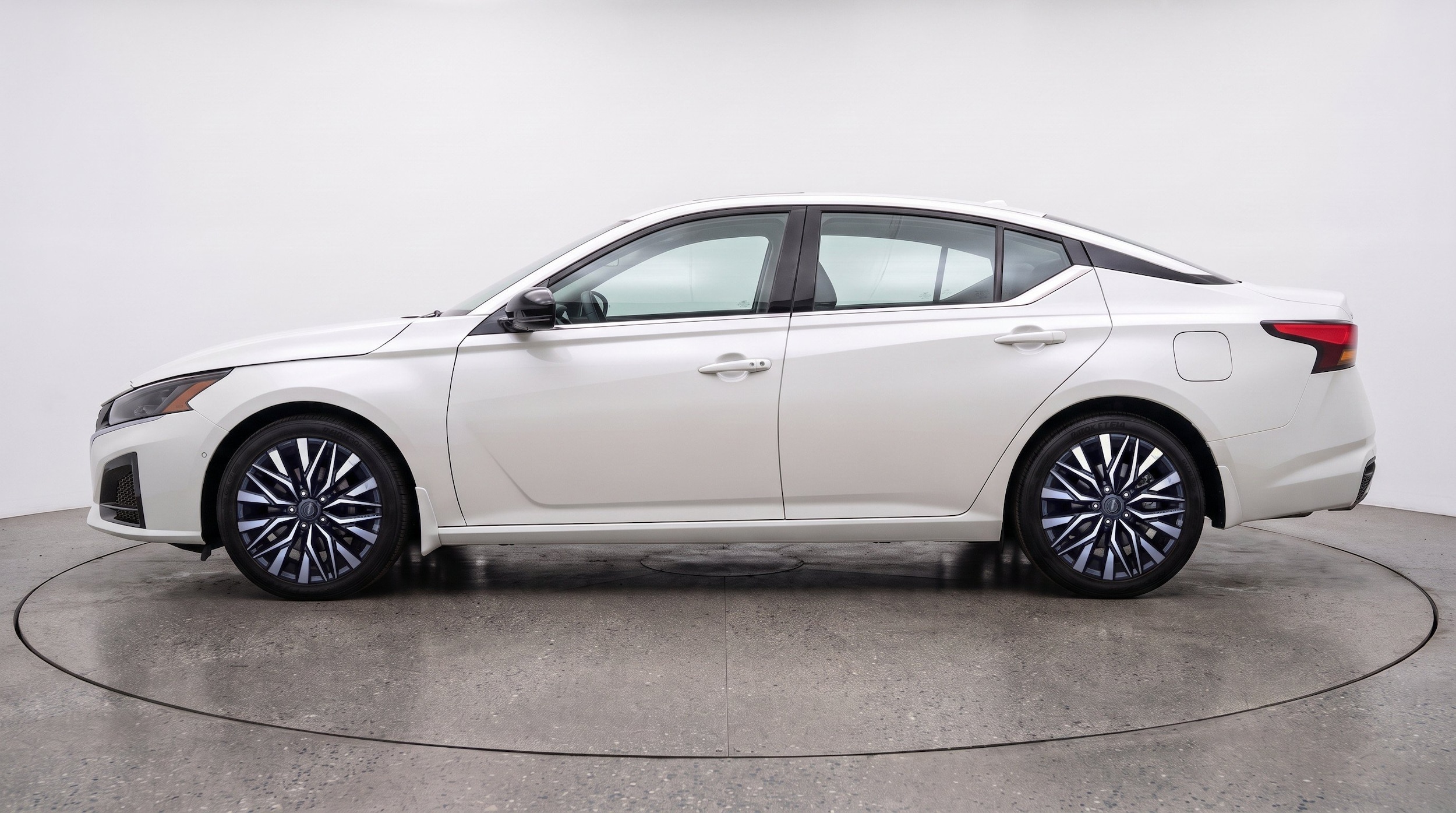 Thumbnail: 2026 Nissan Altima - 5