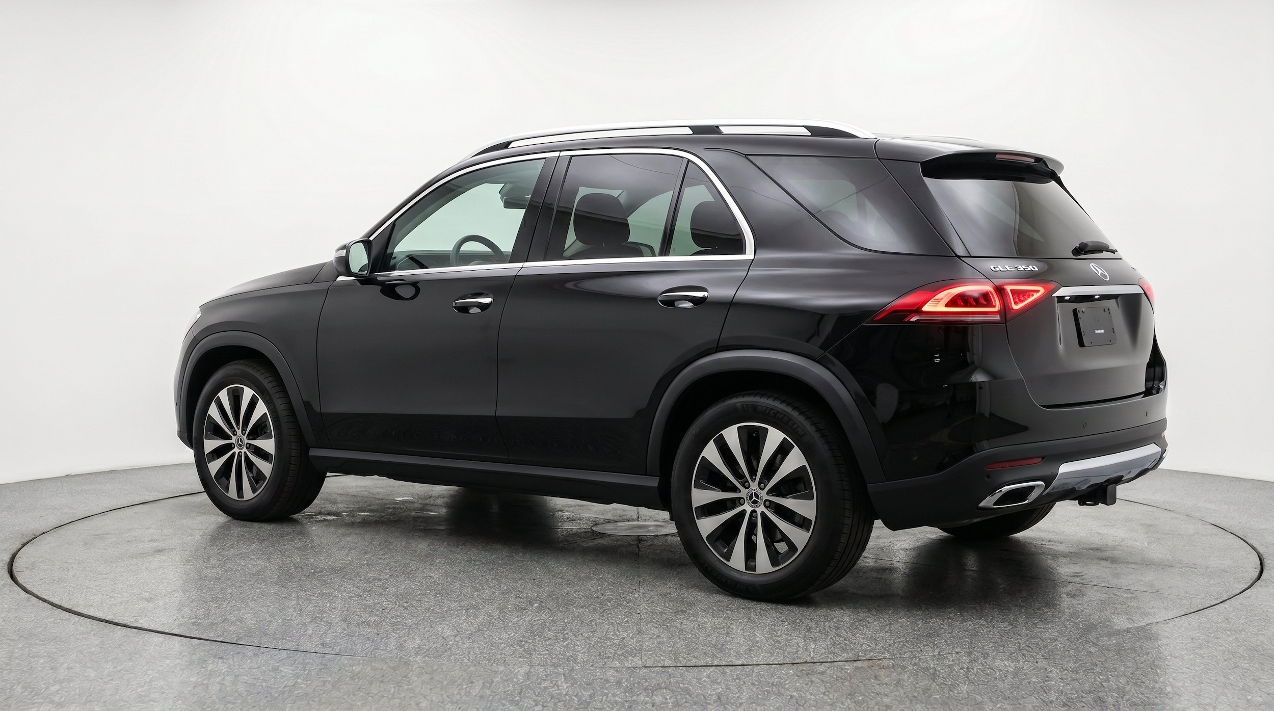 Thumbnail: 2026 Mercedes-Benz GLE - 6