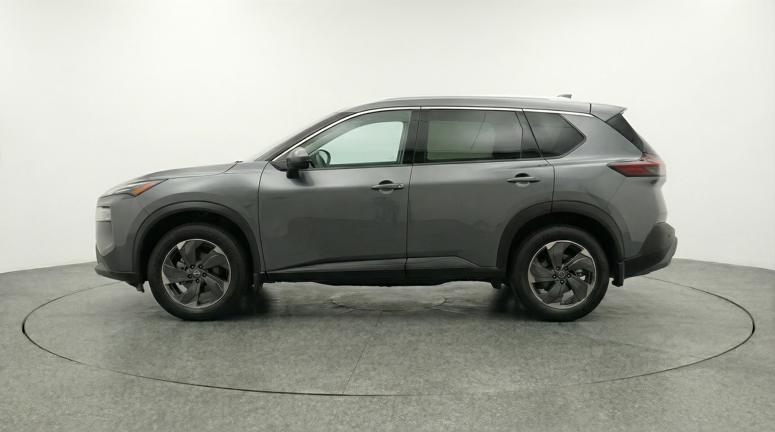 Thumbnail: 2025 Nissan Rogue - 4