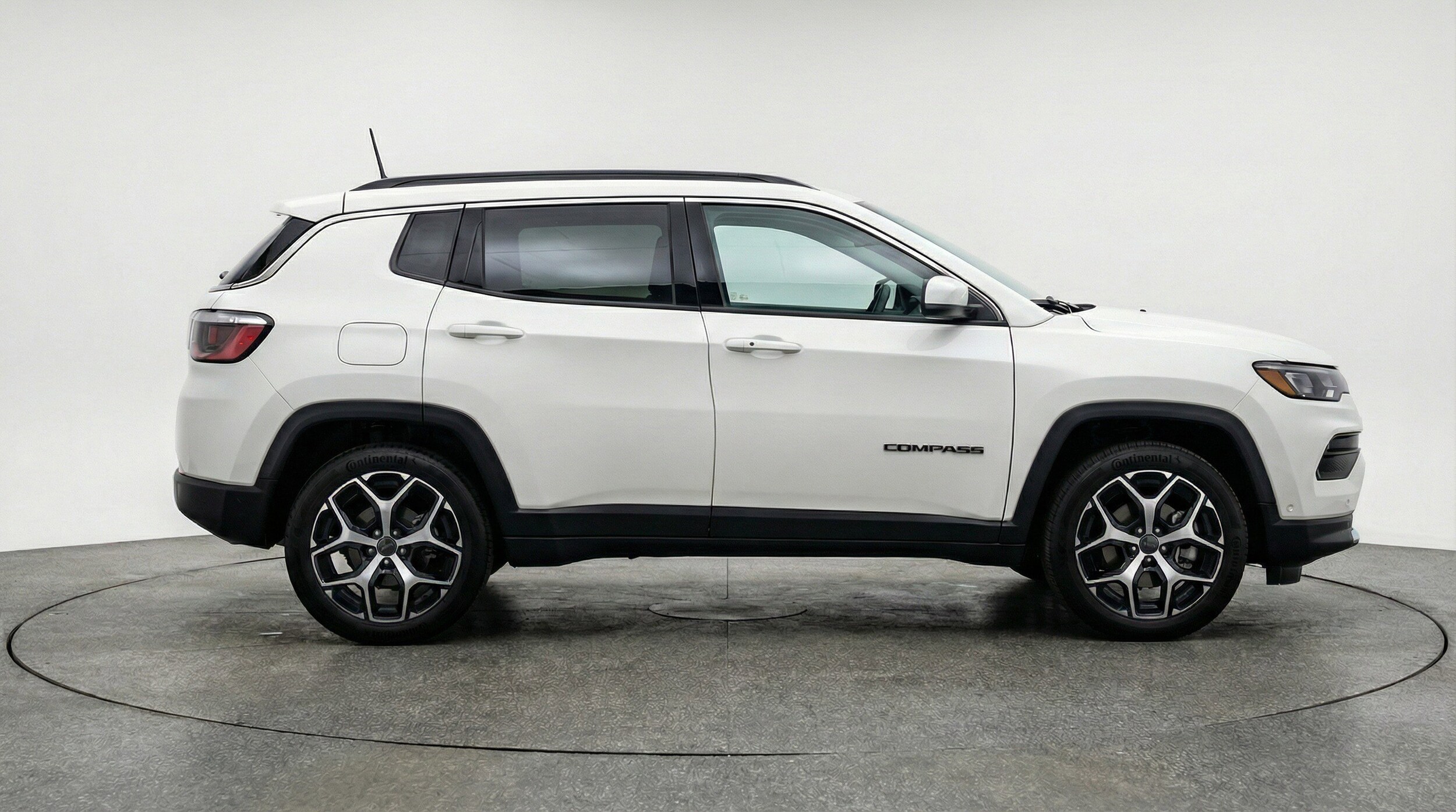 Thumbnail: 2025 Jeep Compass - 11