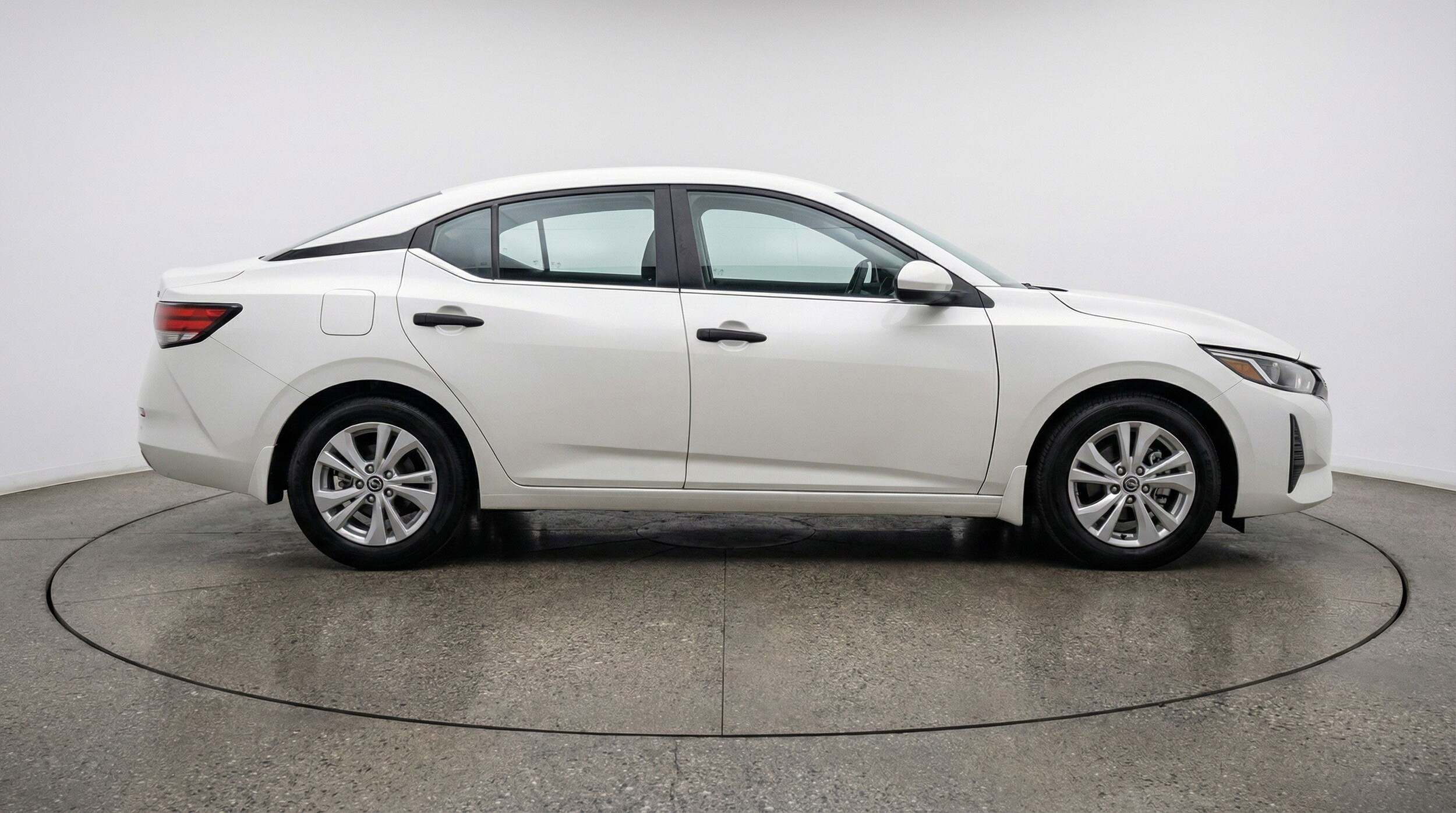 Thumbnail: 2025 Nissan Sentra - 11