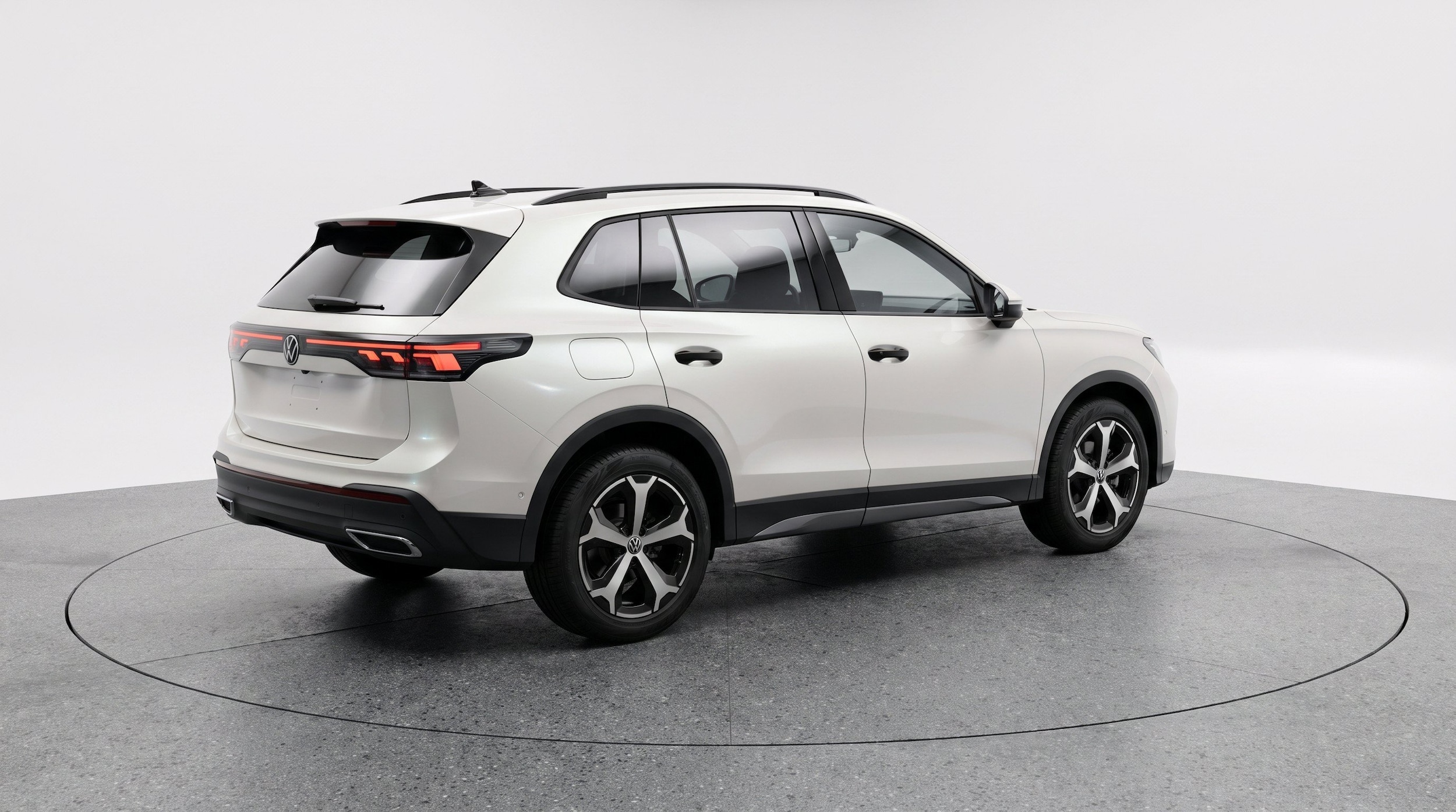 Thumbnail: 2026 Volkswagen Tiguan - 9