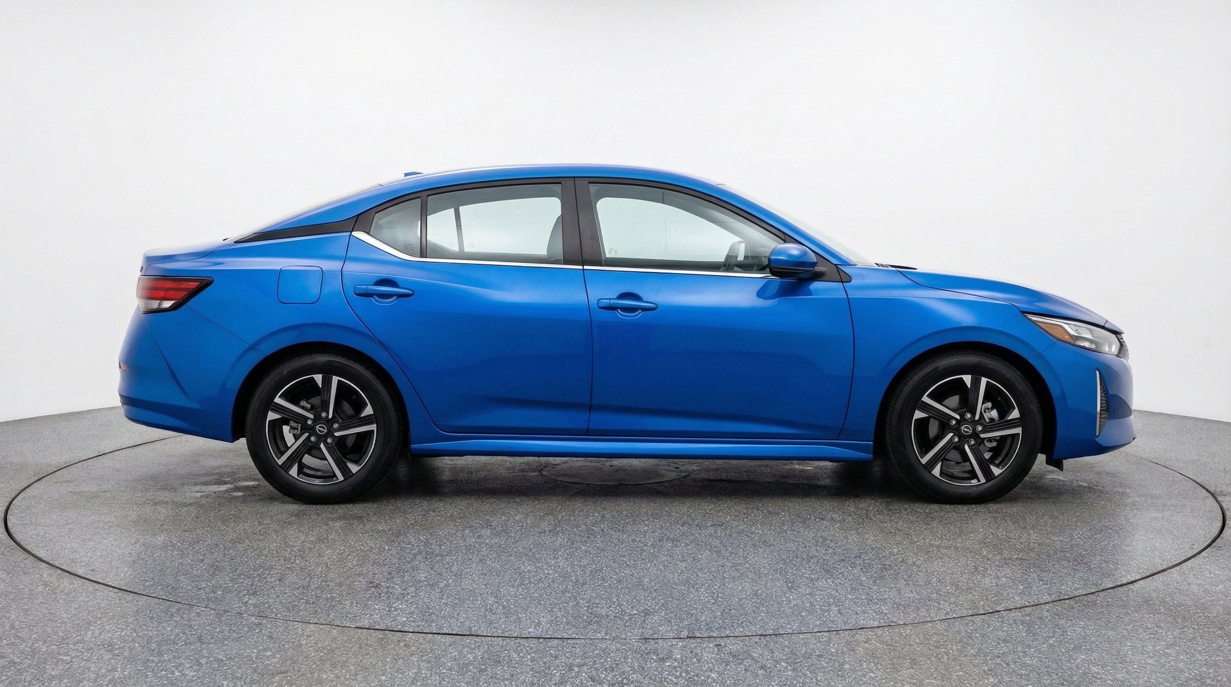 Thumbnail: 2025 Nissan Sentra - 11