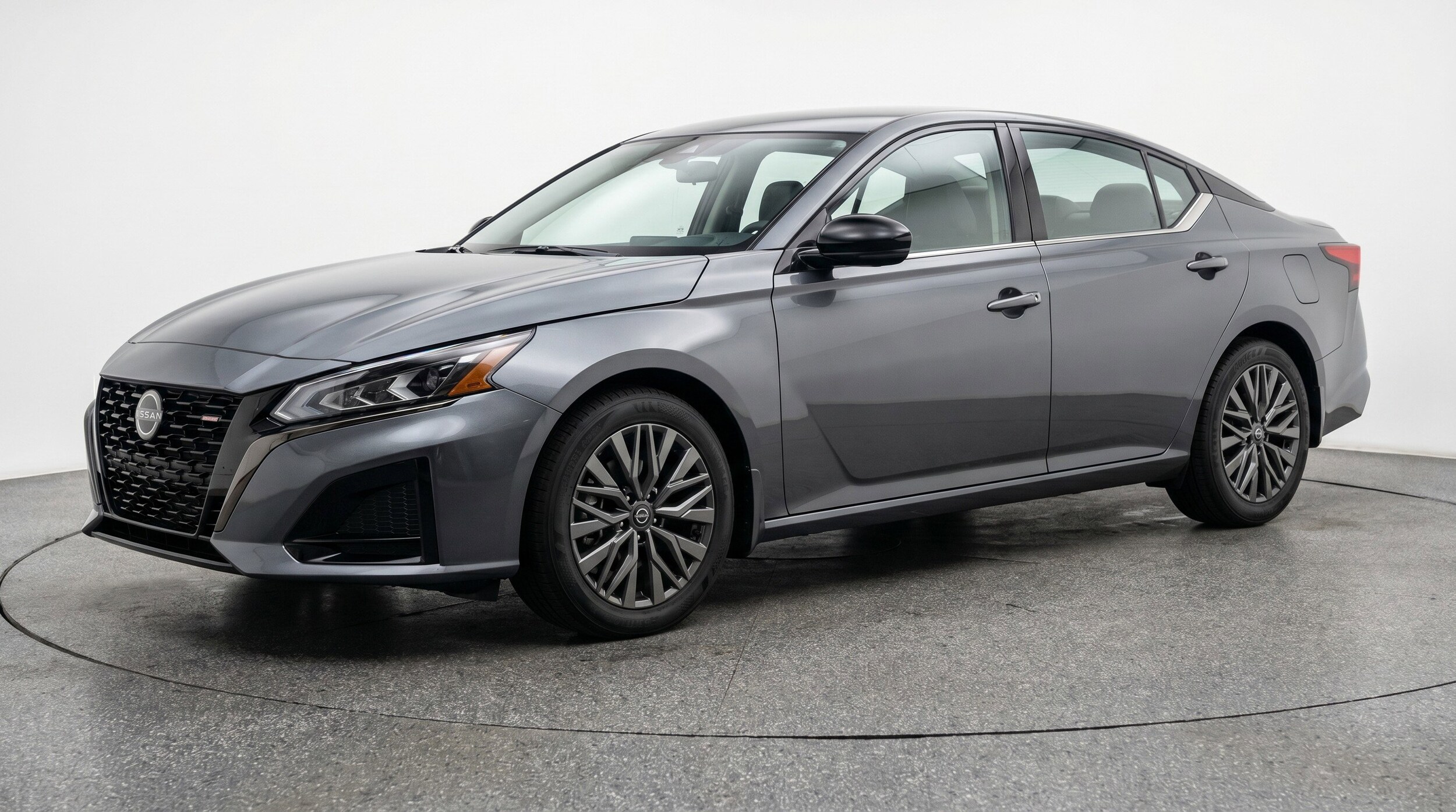 Thumbnail: 2025 Nissan Altima - 3