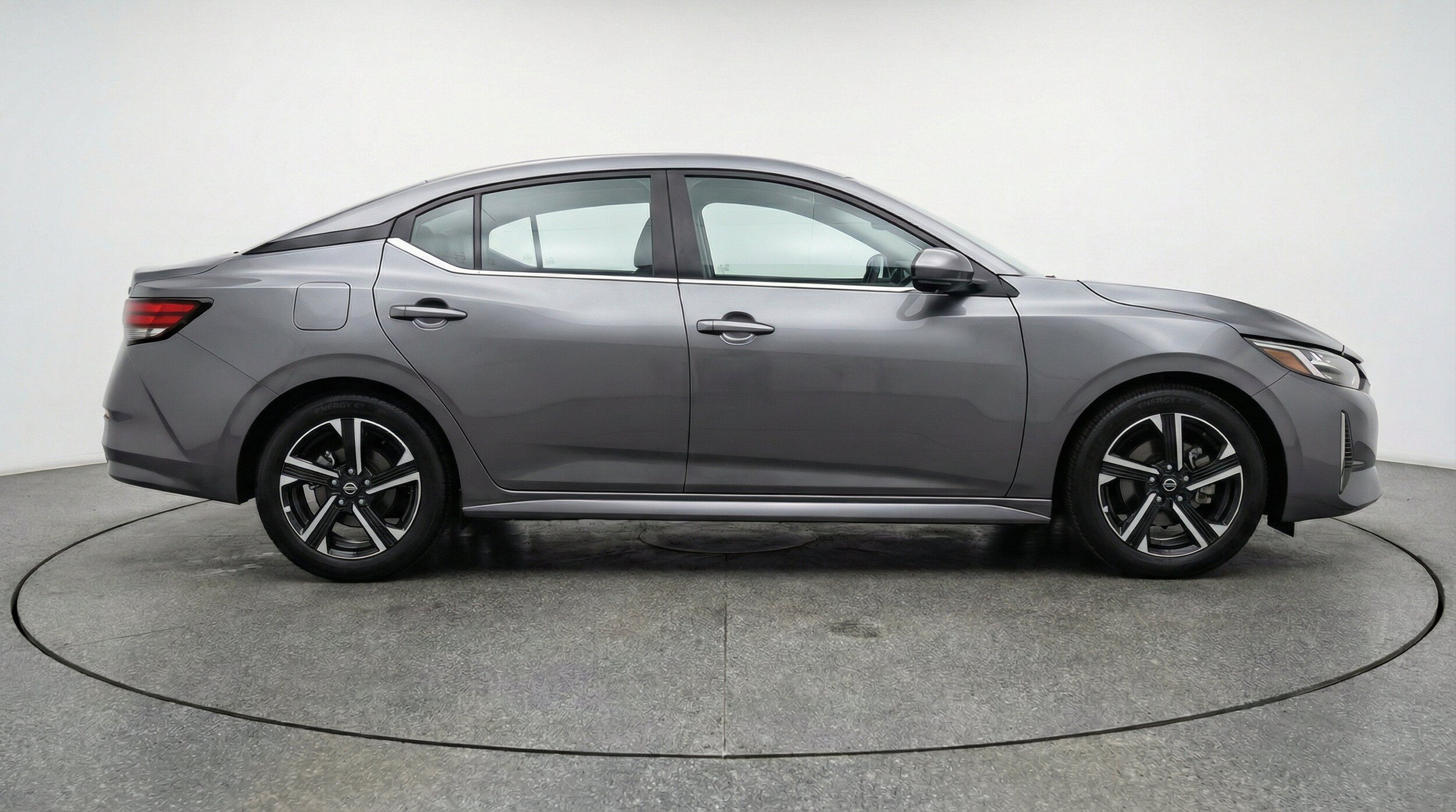 Thumbnail: 2025 Nissan Sentra - 11