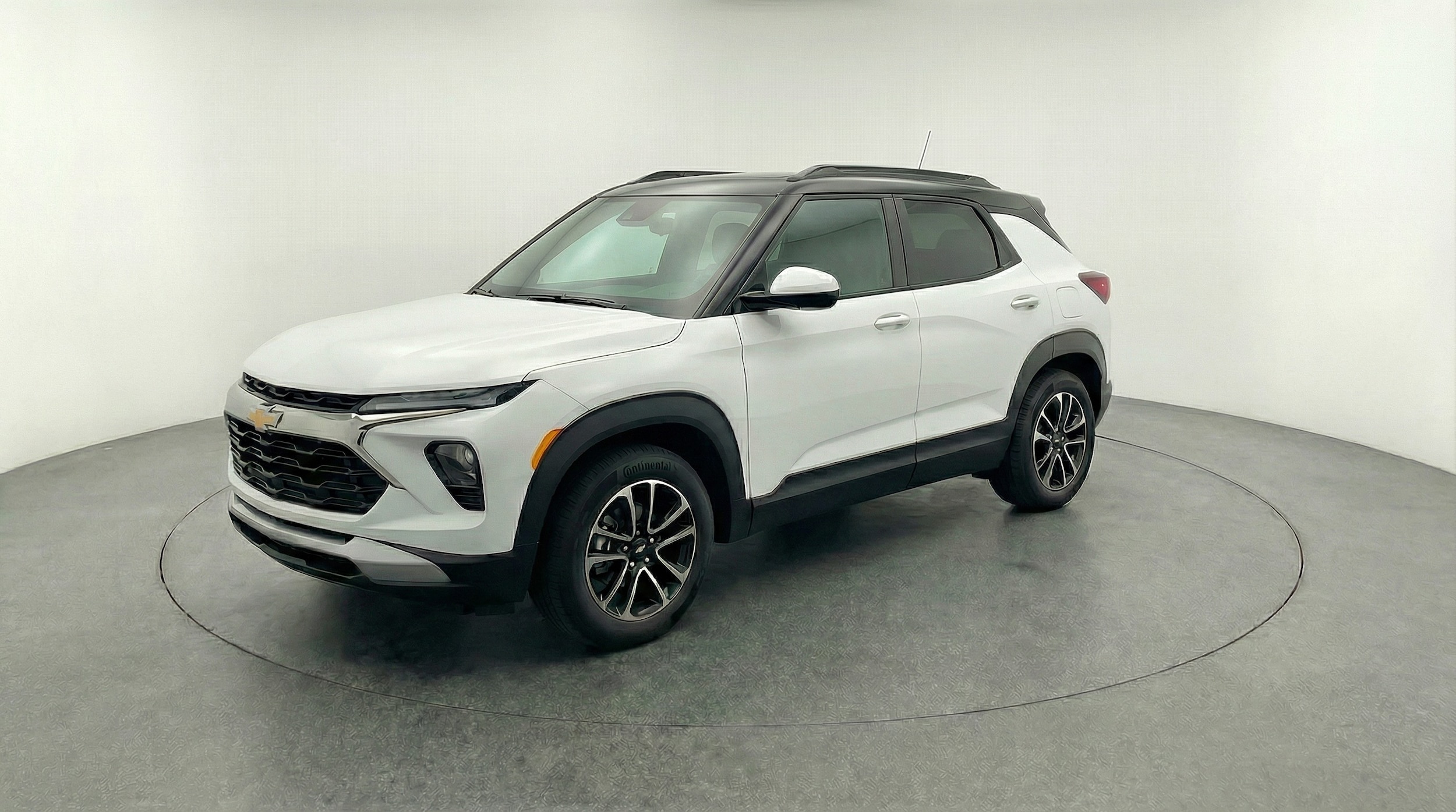 Thumbnail: 2025 Chevrolet TrailBlazer - 3