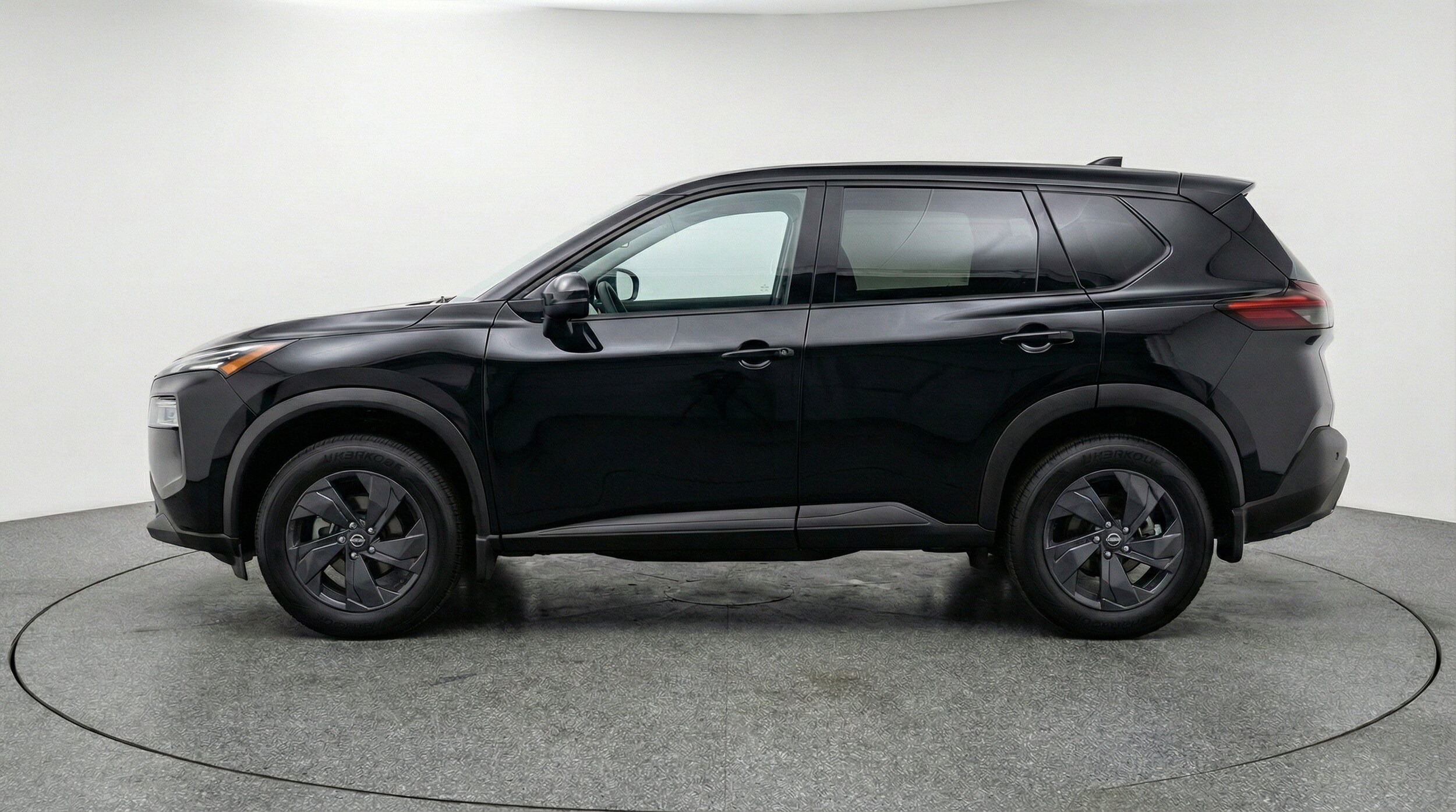 Thumbnail: 2026 Nissan Rogue - 5