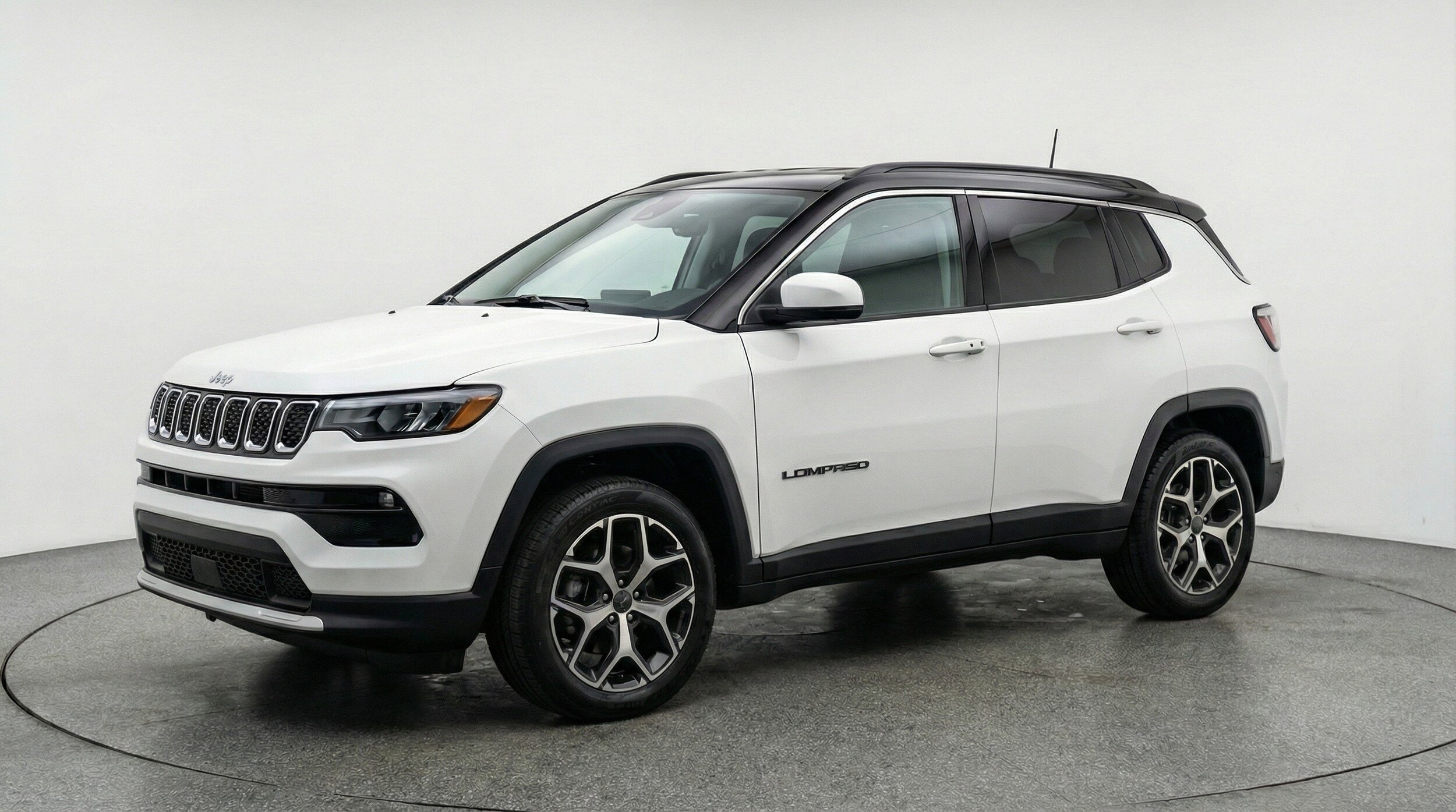 Thumbnail: 2025 Jeep Compass - 3