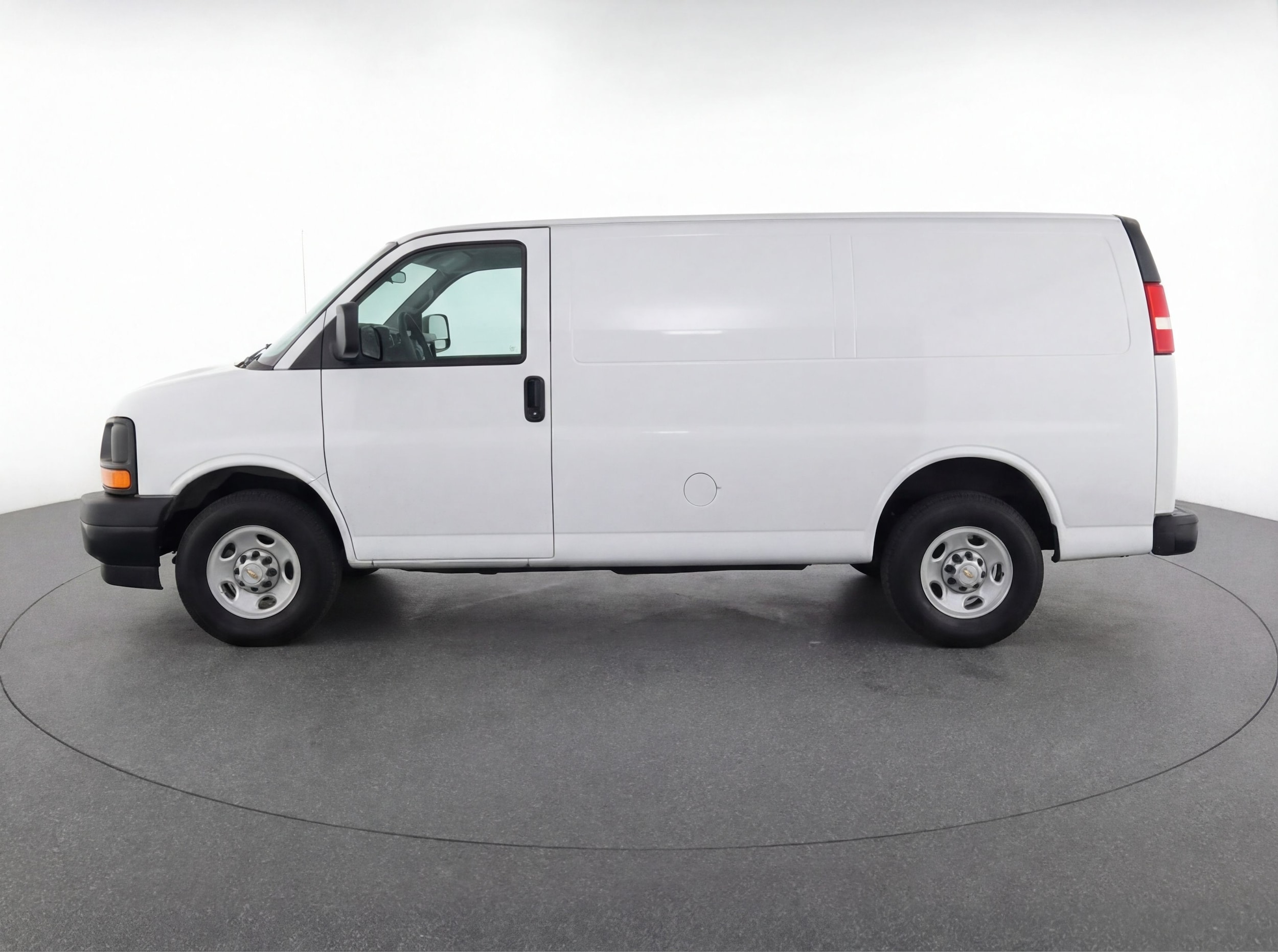 Thumbnail: 2024 Chevrolet Express - 4