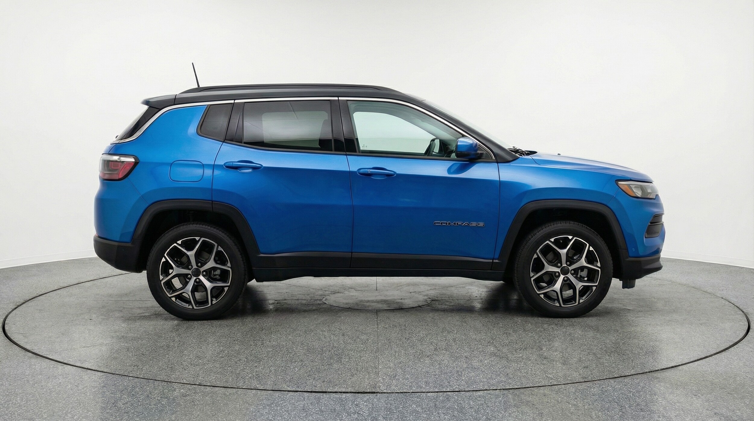 Thumbnail: 2025 Jeep Compass - 8