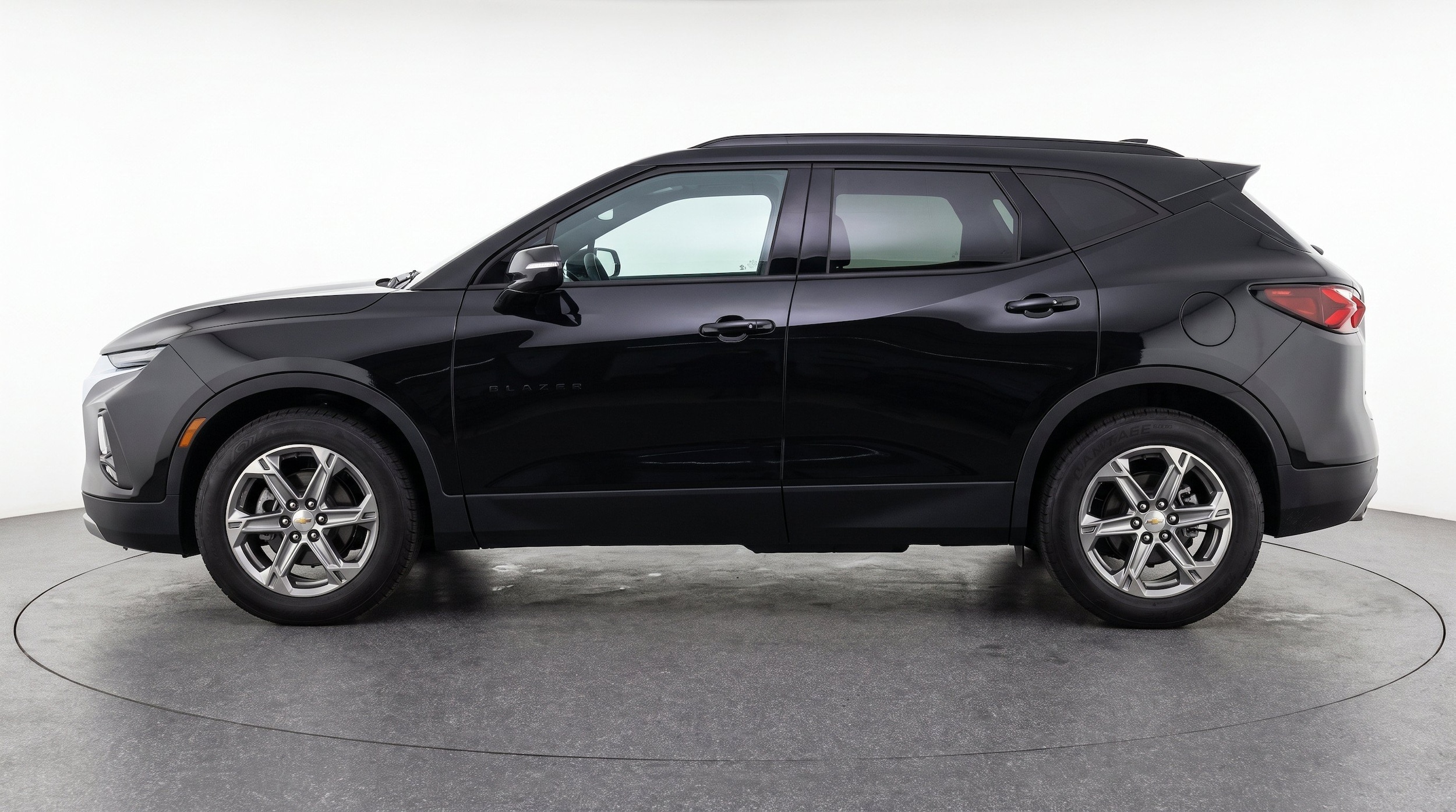 Thumbnail: 2026 Chevrolet Blazer - 5