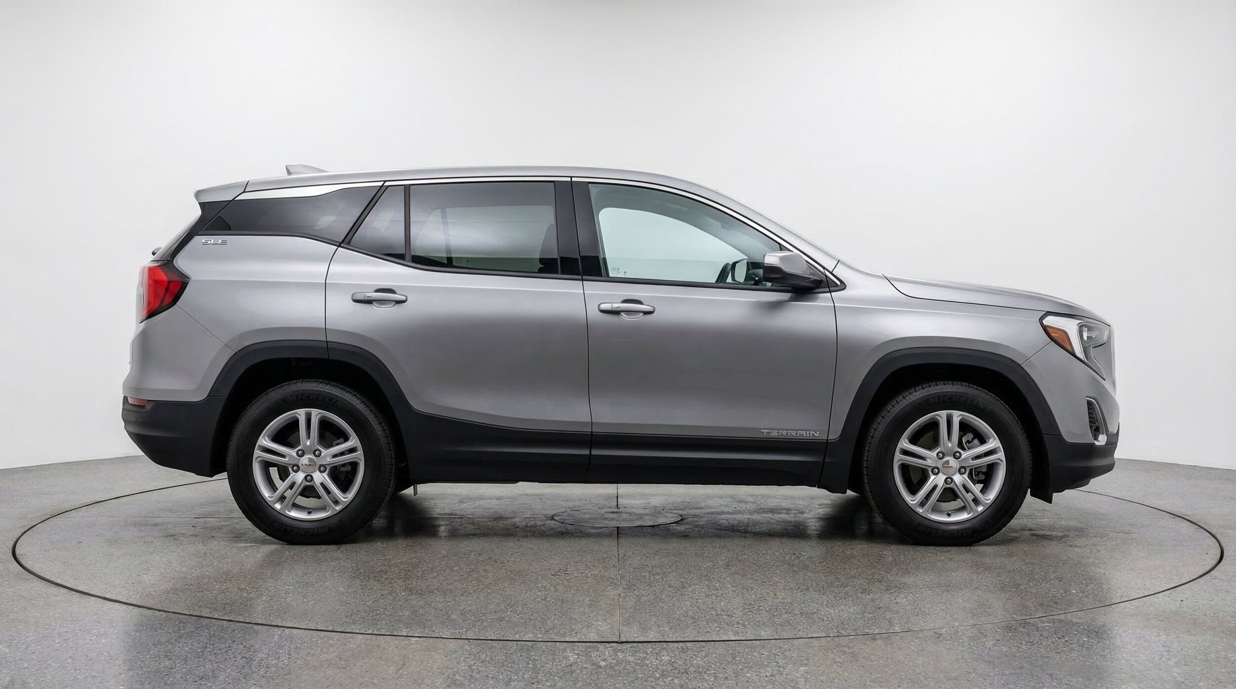 Thumbnail: 2024 GMC Terrain - 11