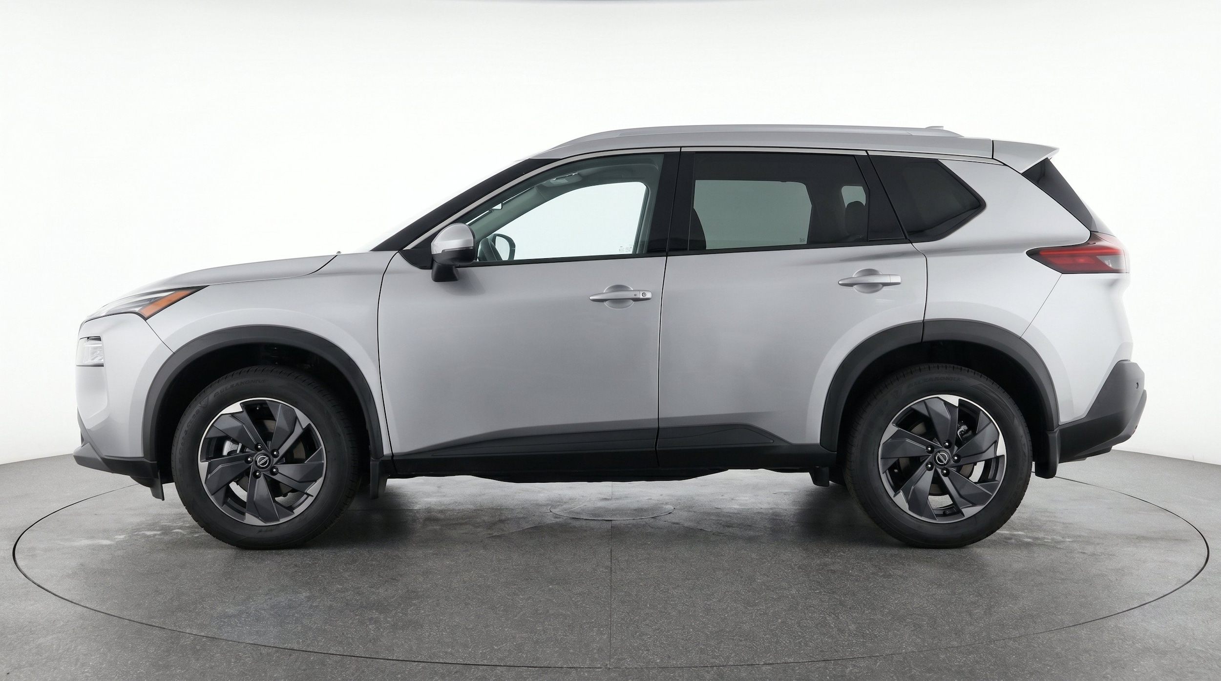Thumbnail: 2025 Nissan Rogue - 5