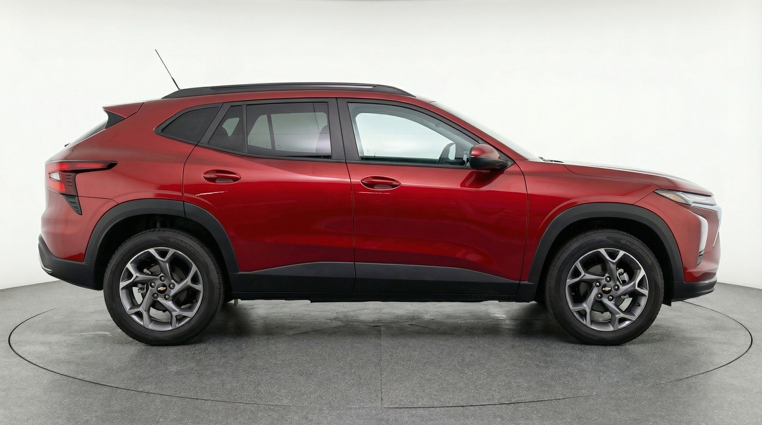 Thumbnail: 2025 Chevrolet Trax - 11