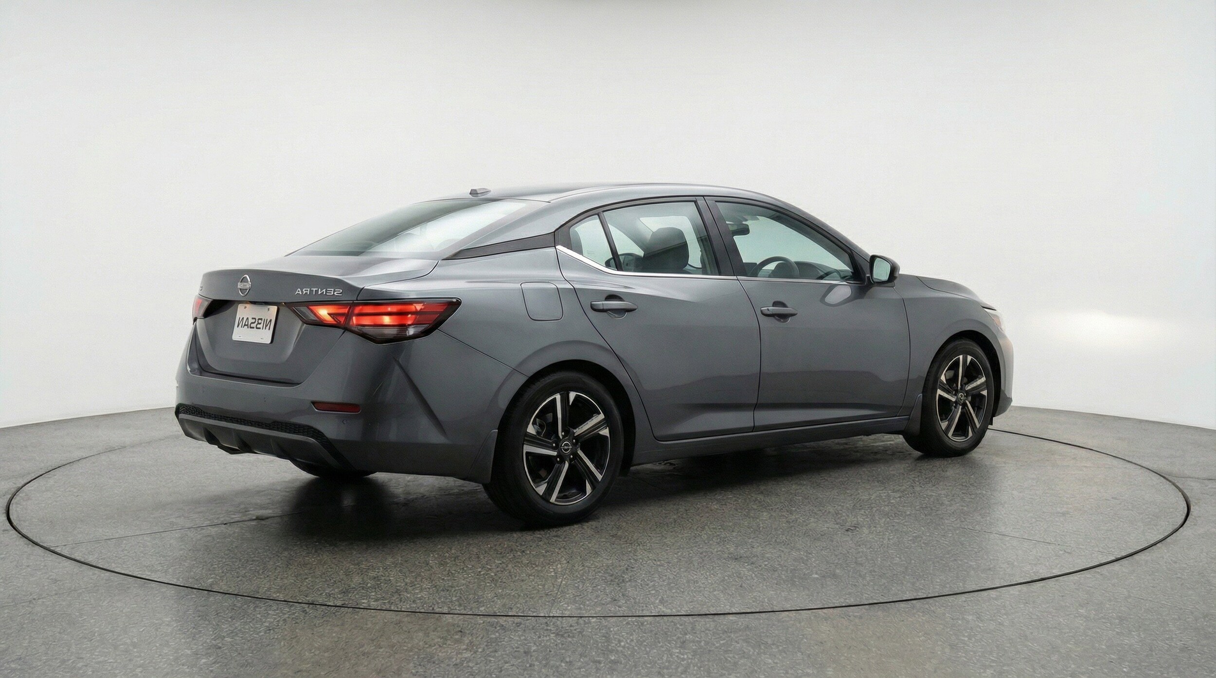 Thumbnail: 2025 Nissan Sentra - 9