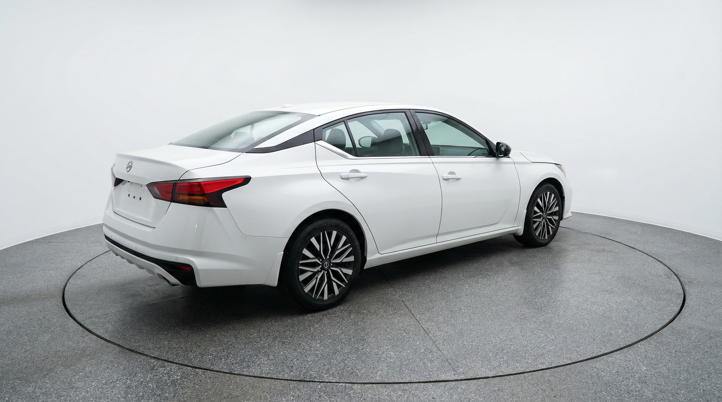 Thumbnail: 2025 Nissan Altima - 7