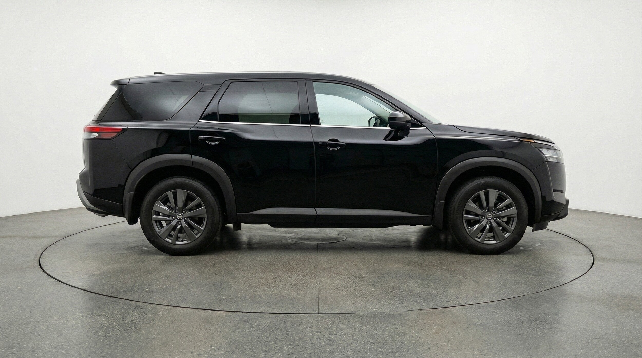 Thumbnail: 2025 Nissan Pathfinder - 11