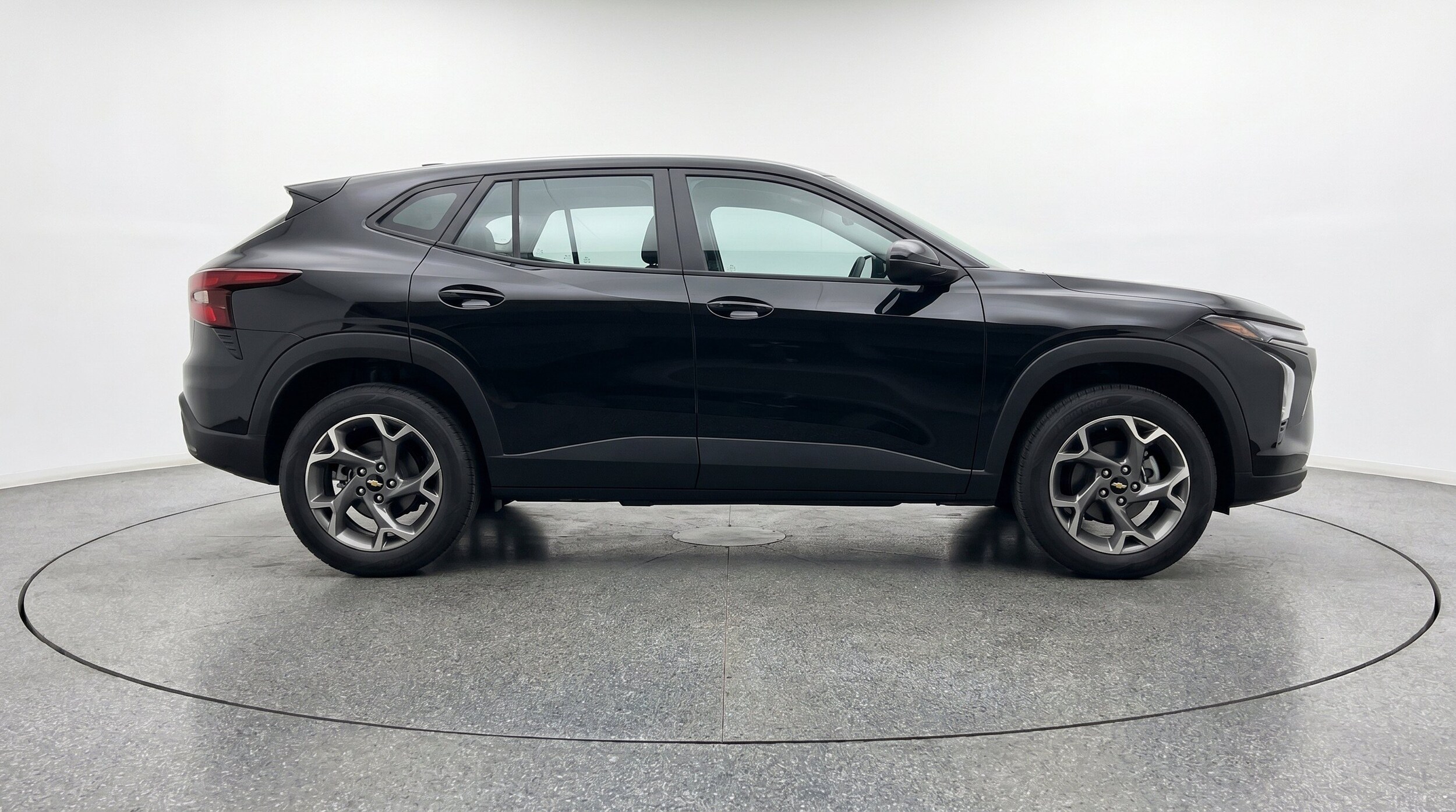Thumbnail: 2025 Chevrolet Trax - 11