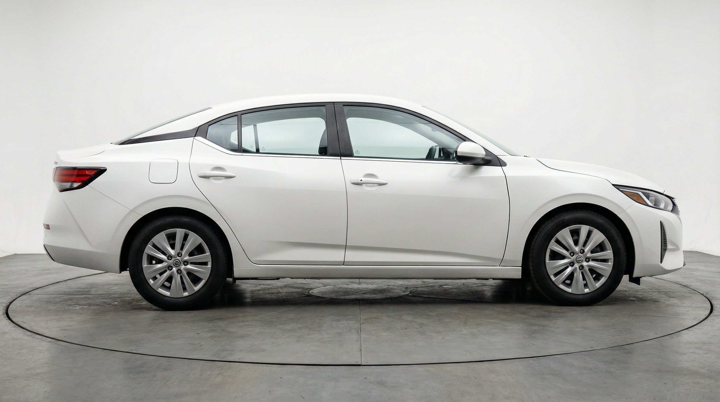 Thumbnail: 2025 Nissan Sentra - 11