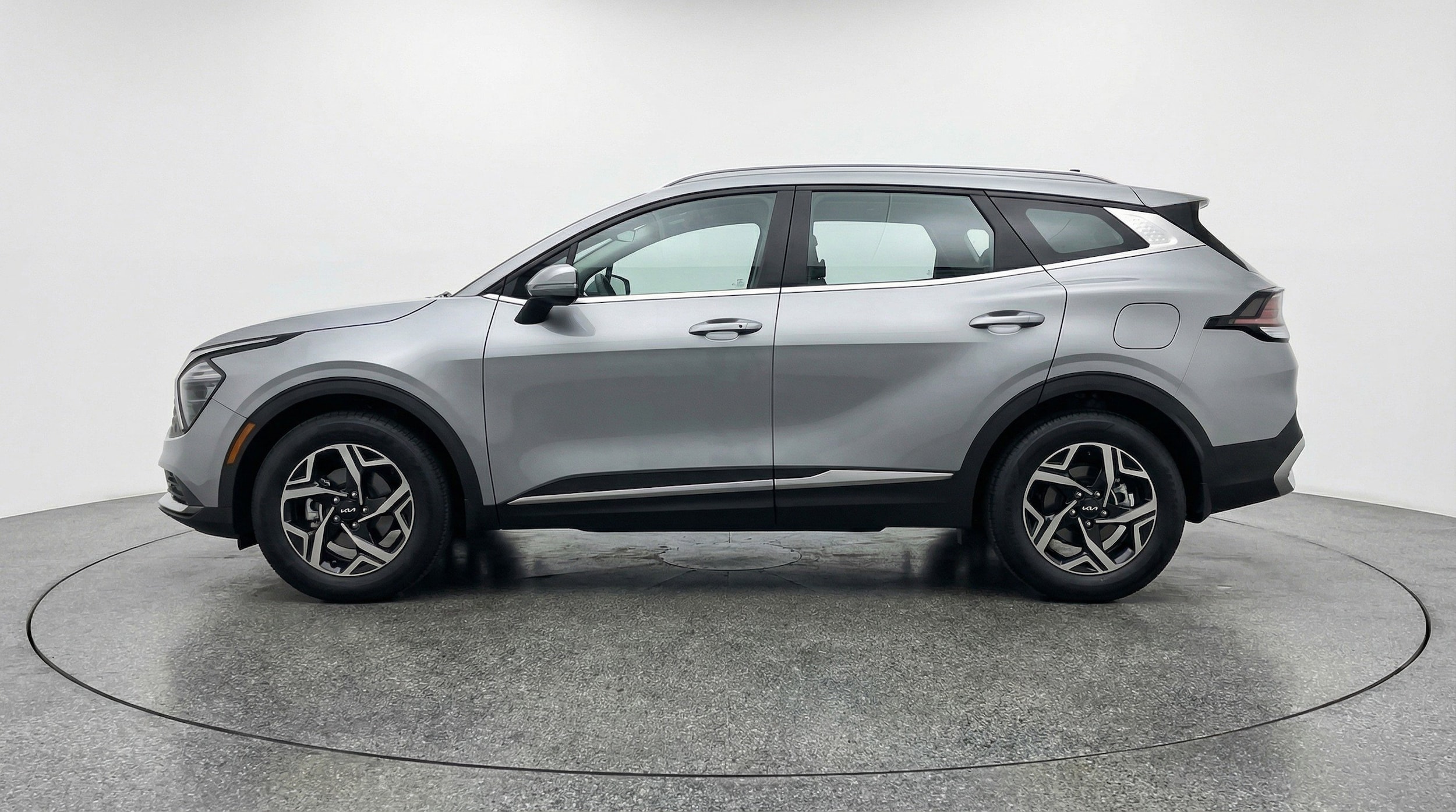 Thumbnail: 2025 Kia Sportage - 5