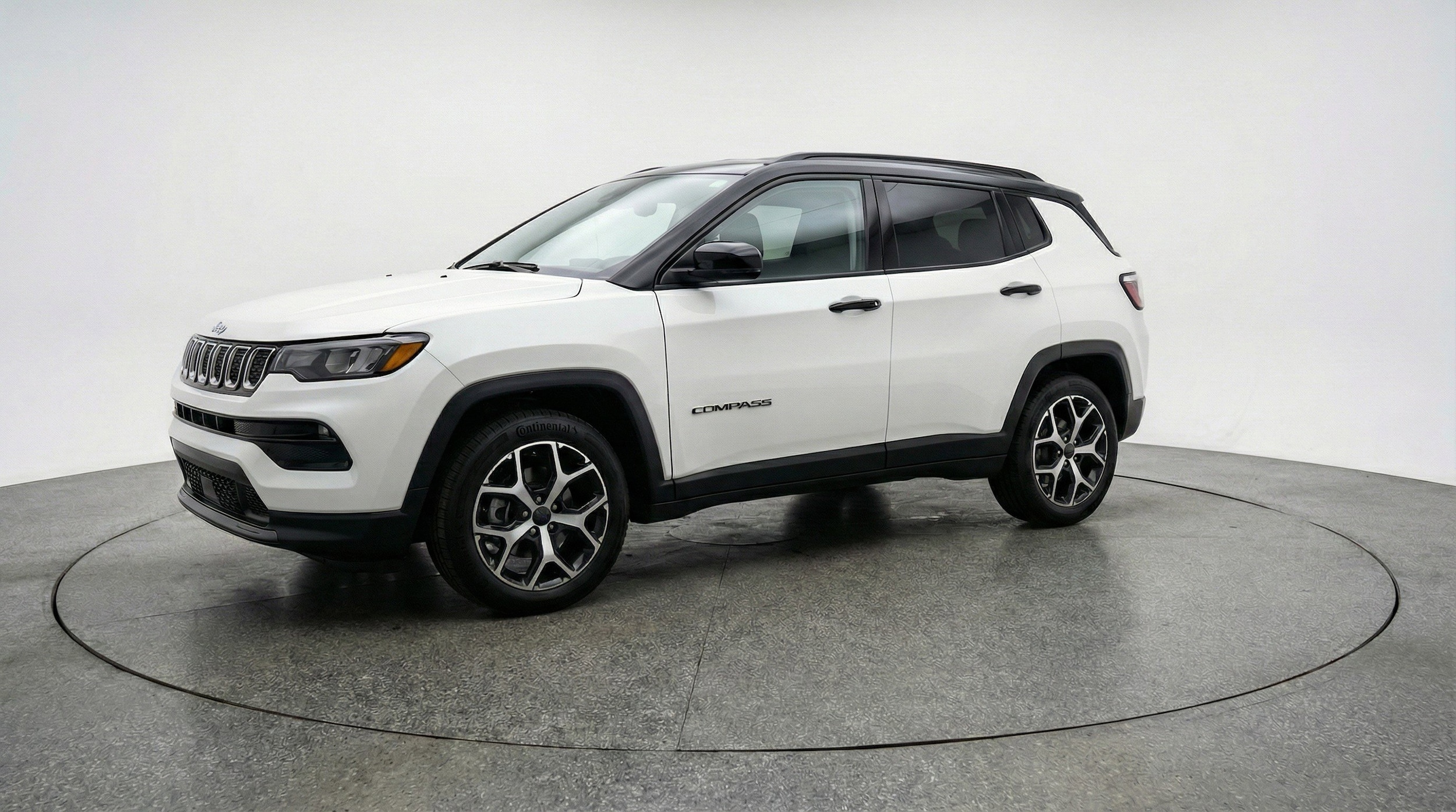 Thumbnail: 2025 Jeep Compass - 3