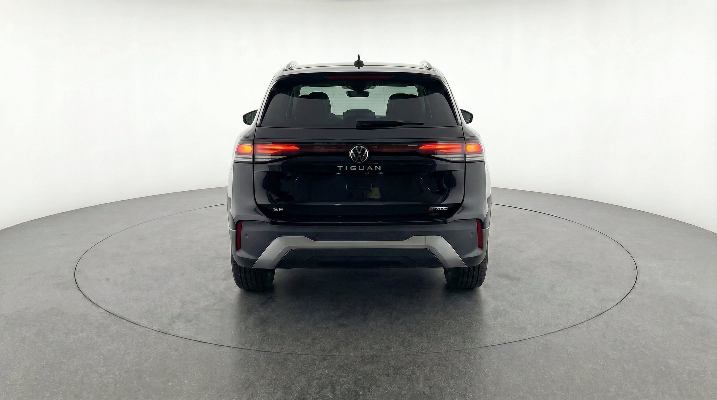 Thumbnail: 2026 Volkswagen Tiguan - 7