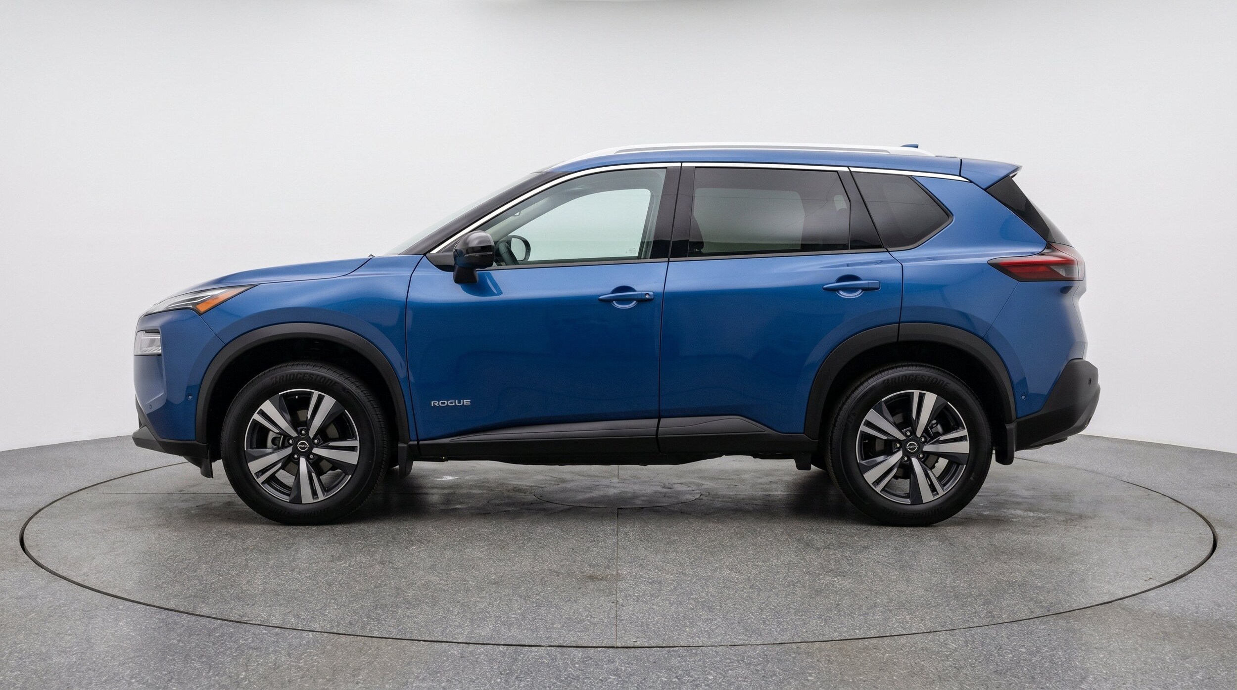 Thumbnail: 2026 Nissan Rogue - 5