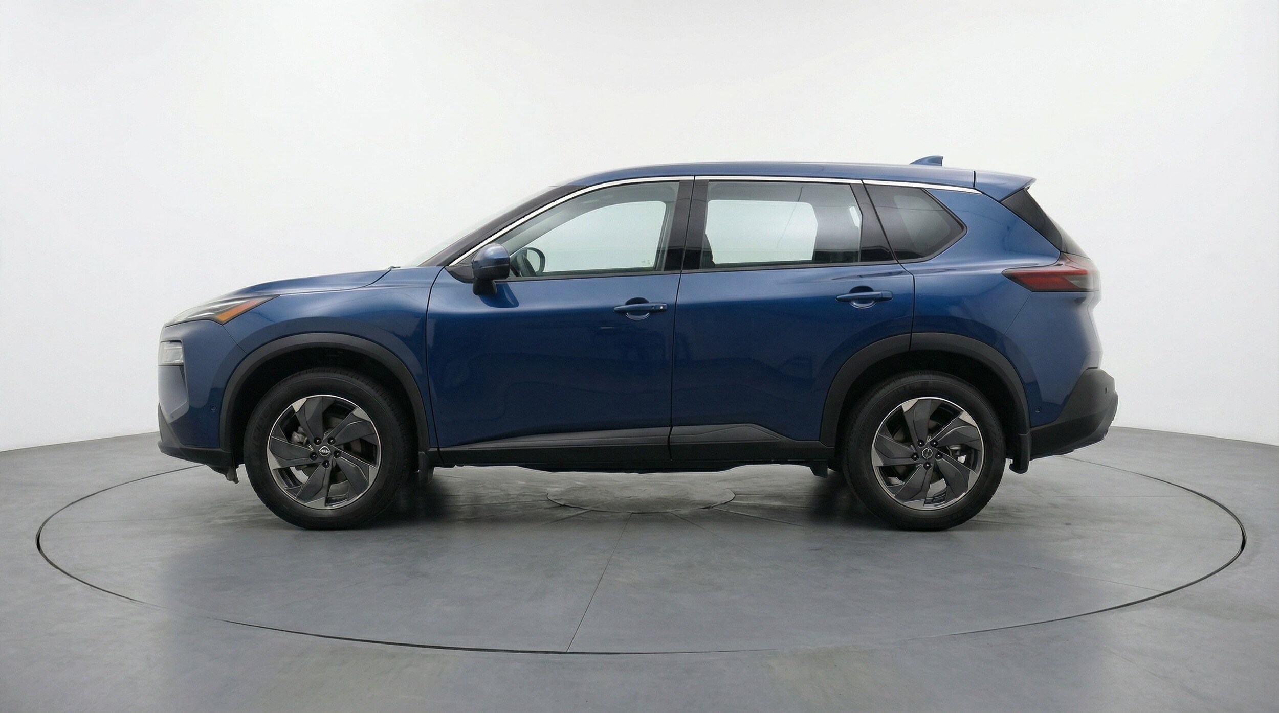 Thumbnail: 2025 Nissan Rogue - 5