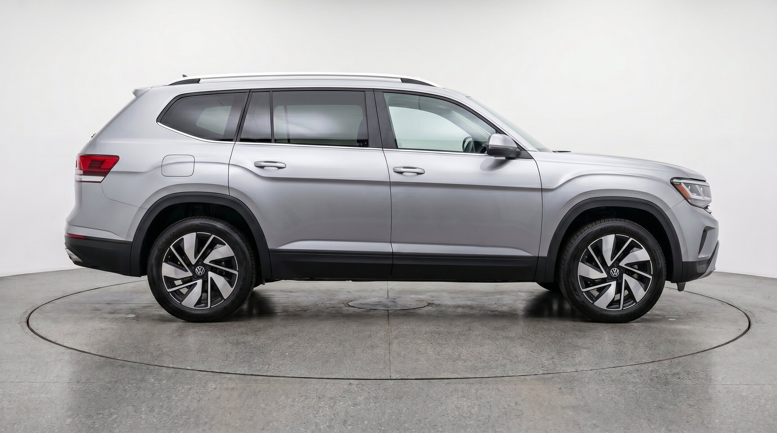 Thumbnail: 2026 Volkswagen Atlas - 11