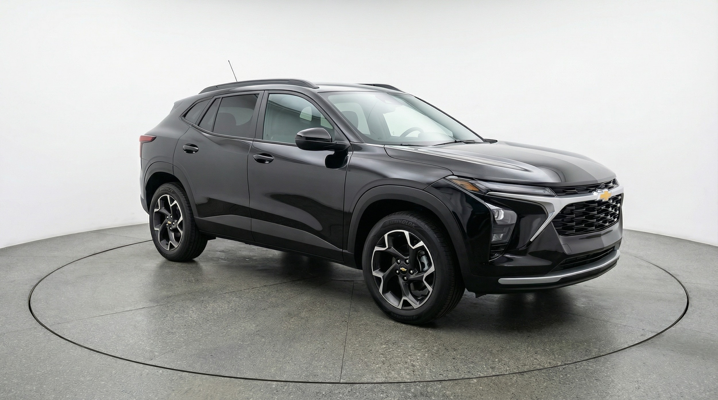 Thumbnail: 2025 Chevrolet Trax - 1