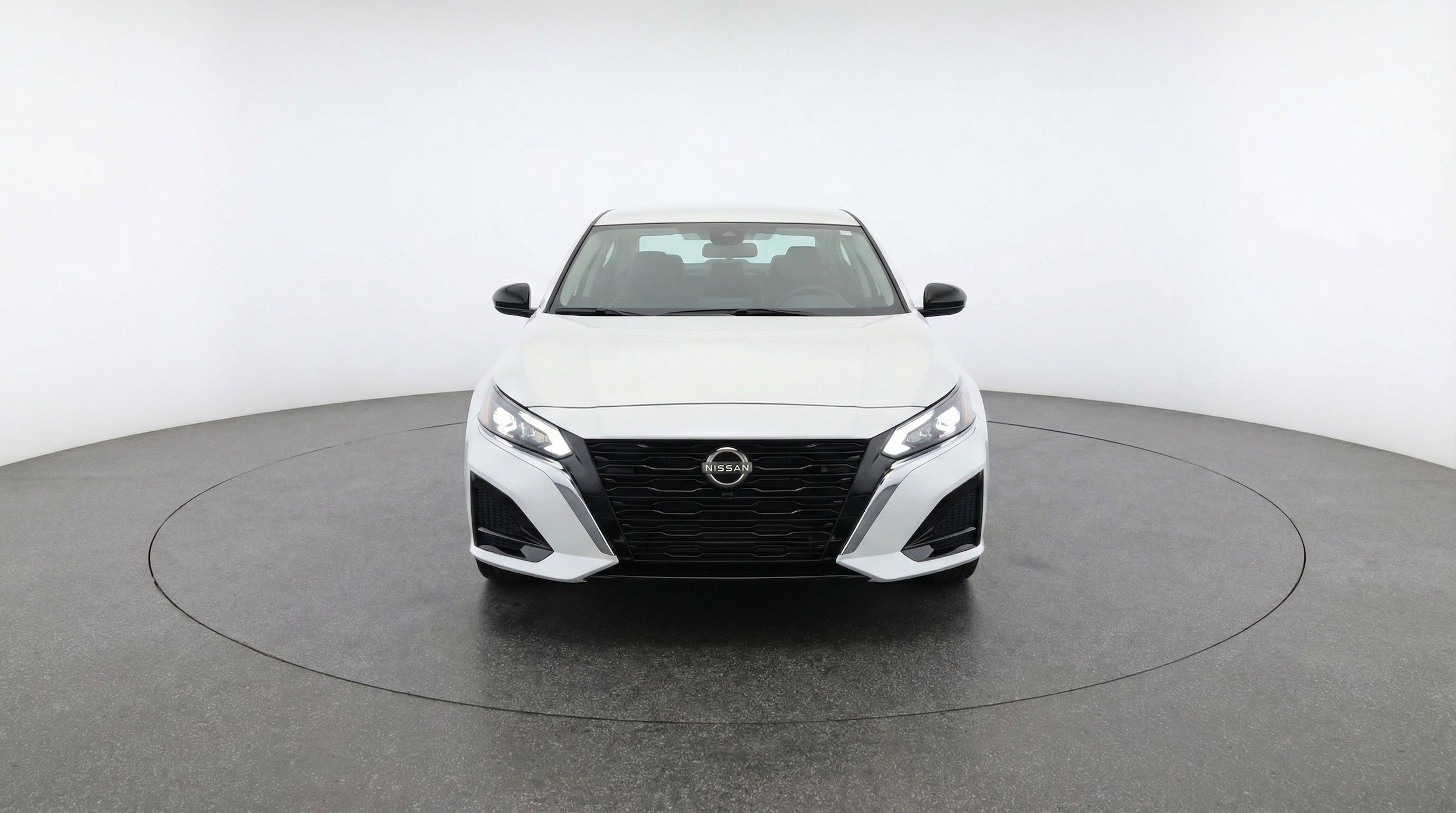 Thumbnail: 2025 Nissan Altima - 2