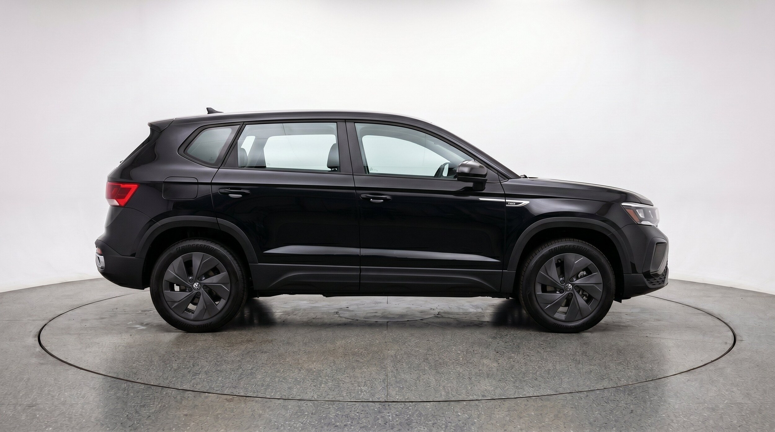 Thumbnail: 2026 Volkswagen Taos - 11