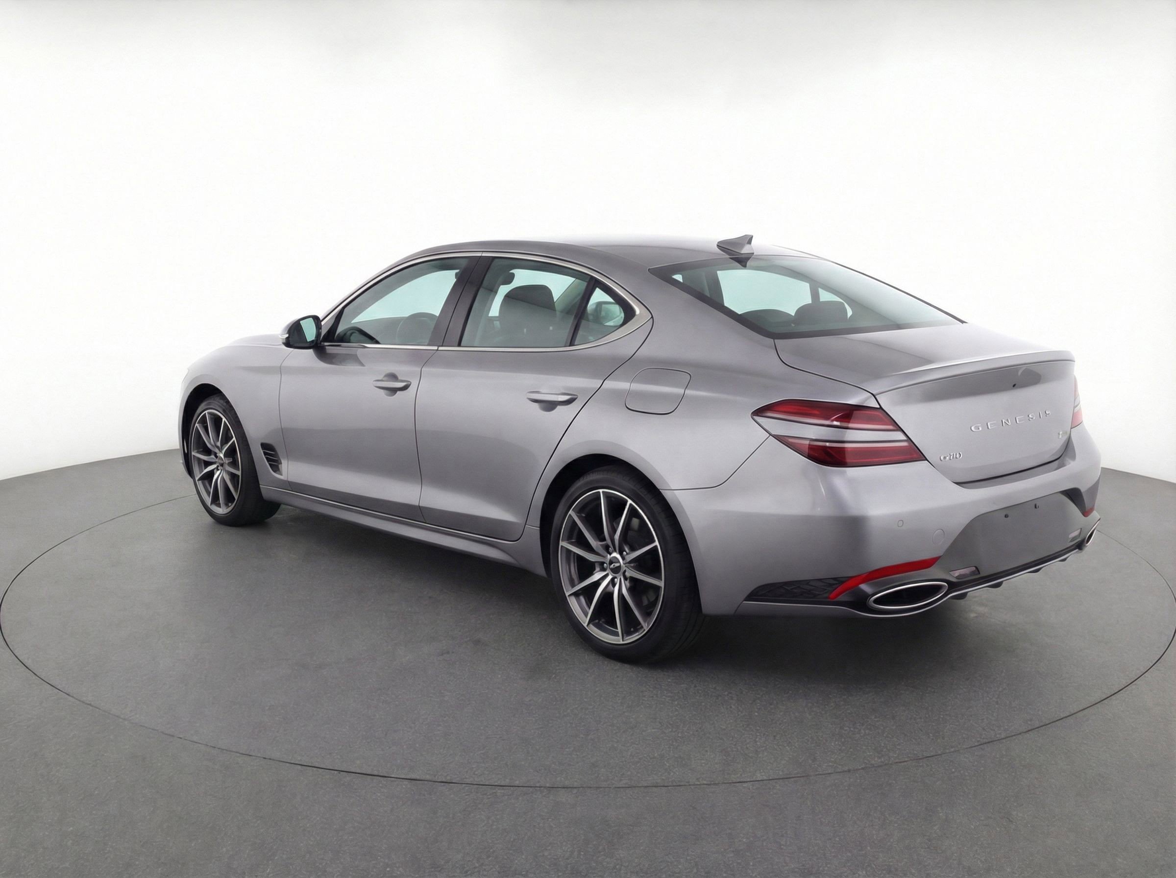 Thumbnail: 2025 Genesis G70 - 6