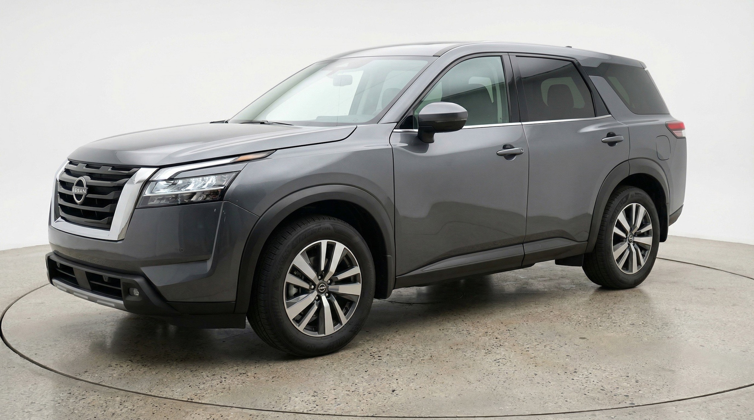 Thumbnail: 2025 Nissan Pathfinder - 3