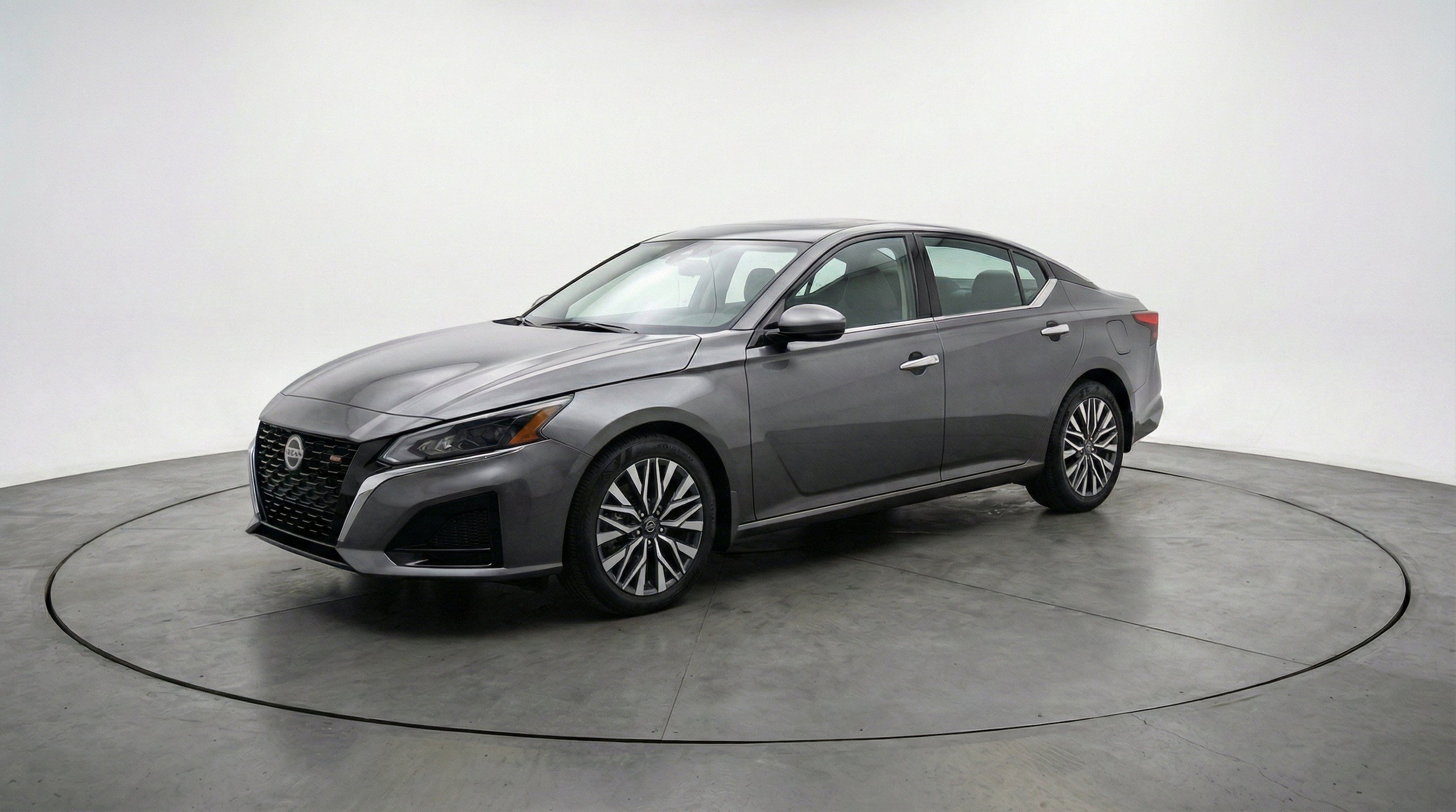 Thumbnail: 2025 Nissan Altima - 3