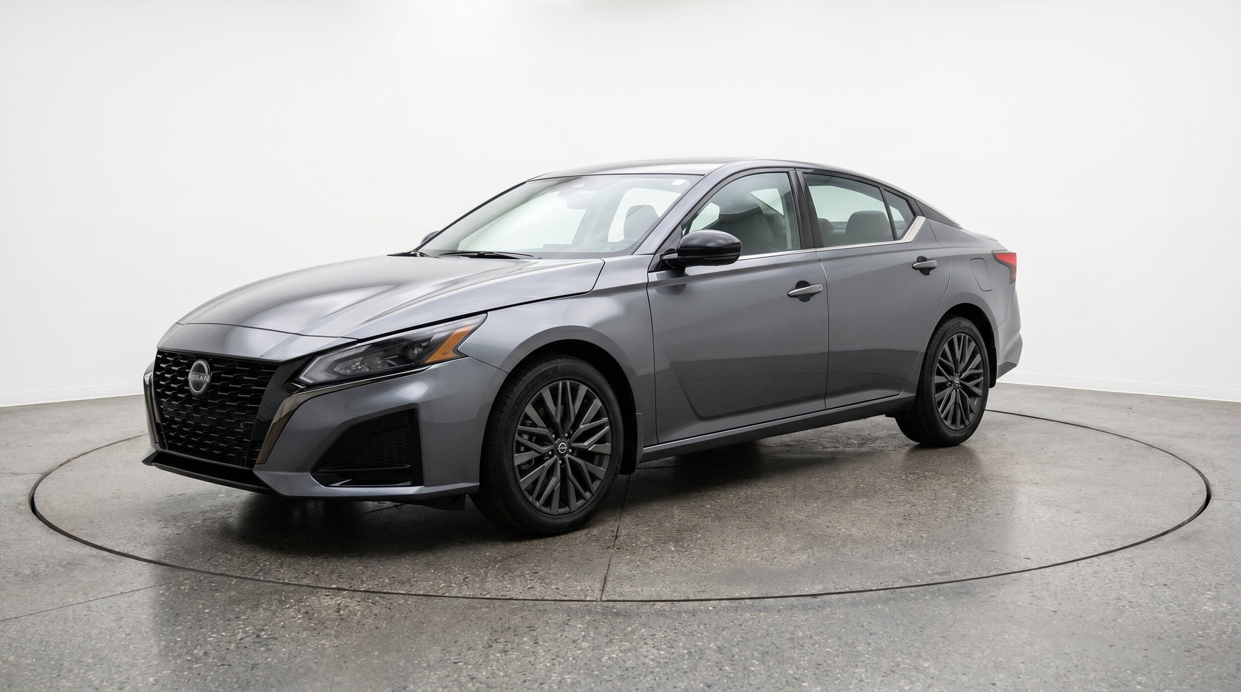 Thumbnail: 2025 Nissan Altima - 3