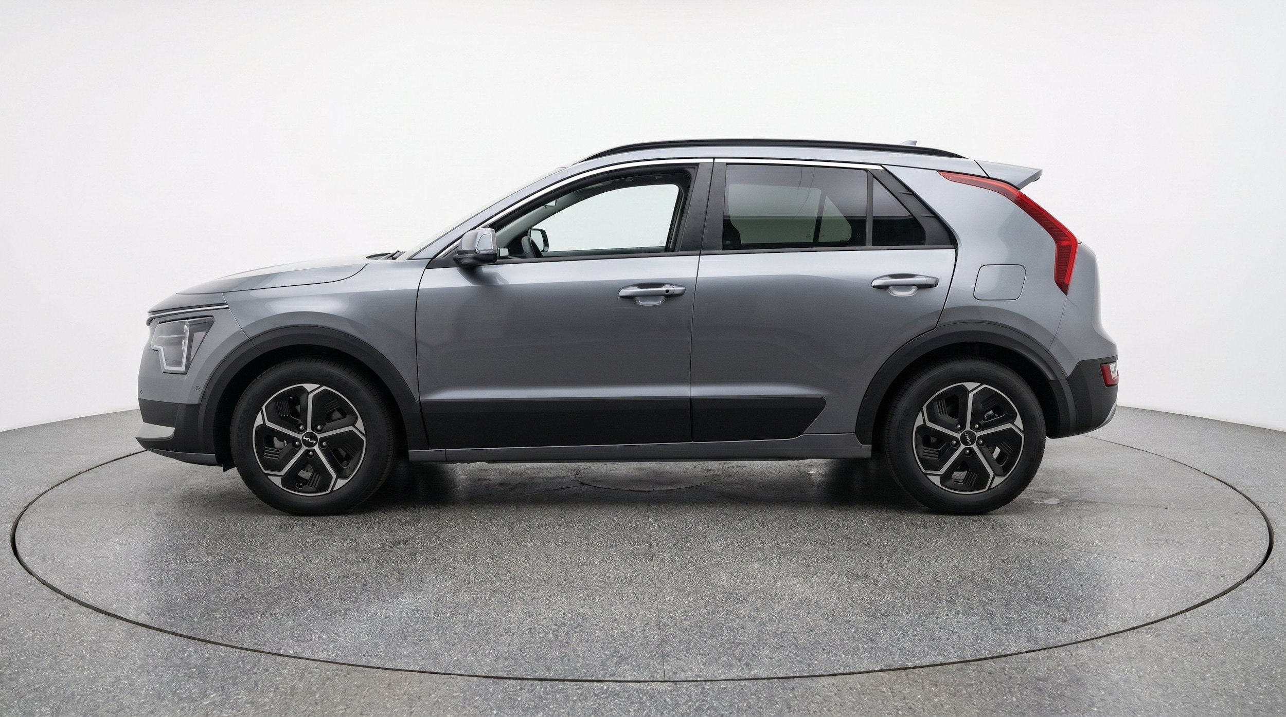 Thumbnail: 2026 Kia Niro - 5