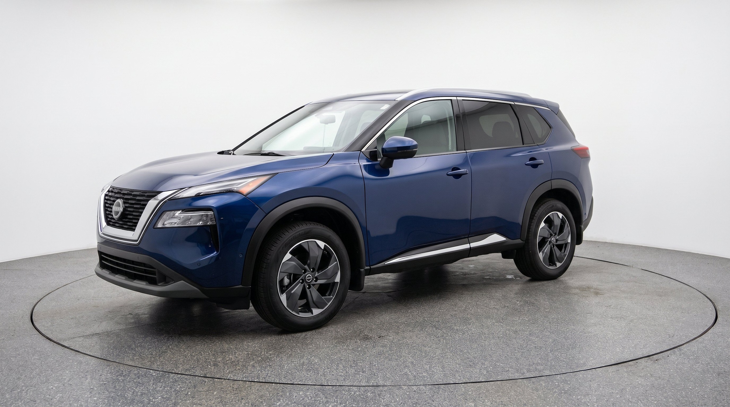 Thumbnail: 2025 Nissan Rogue - 3
