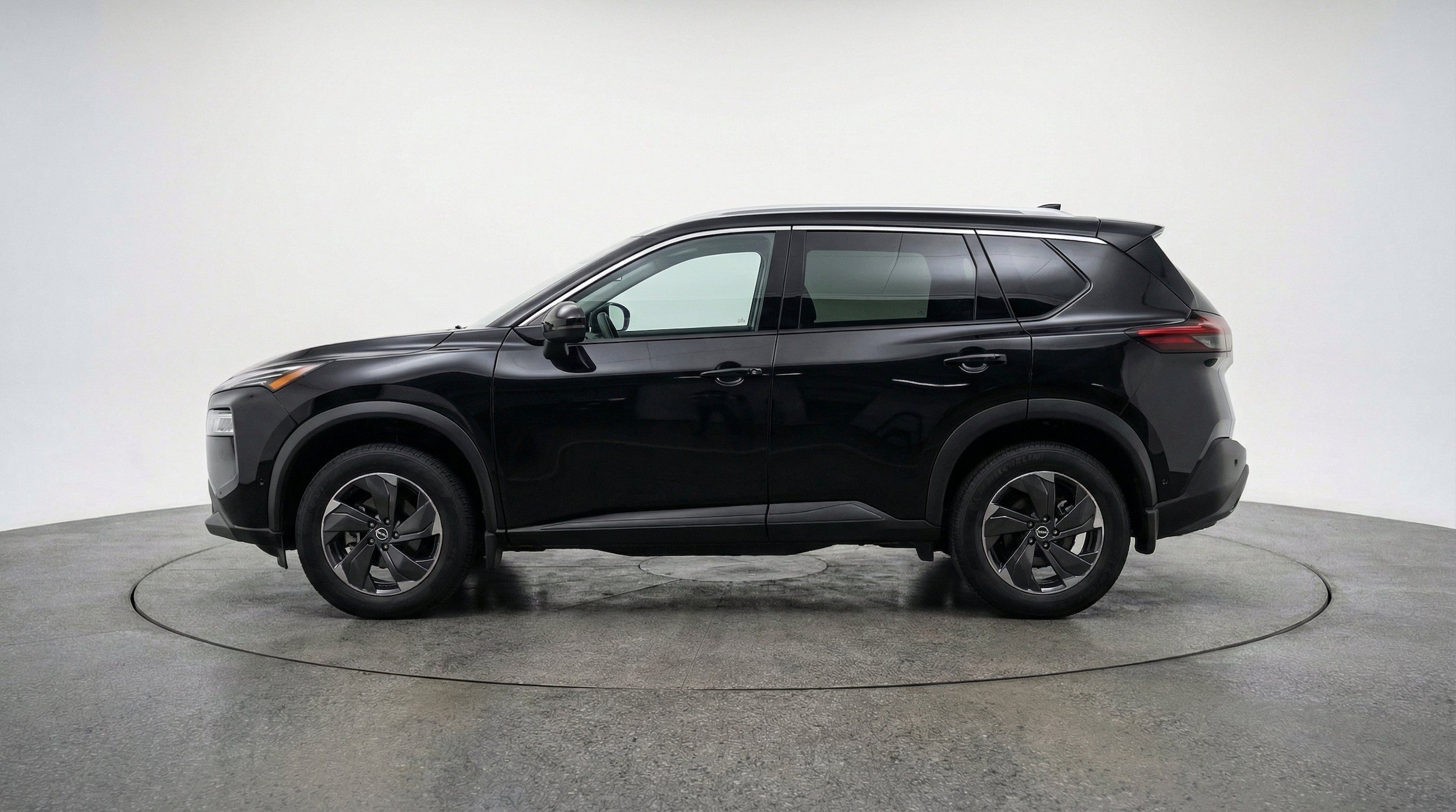 Thumbnail: 2025 Nissan Rogue - 5