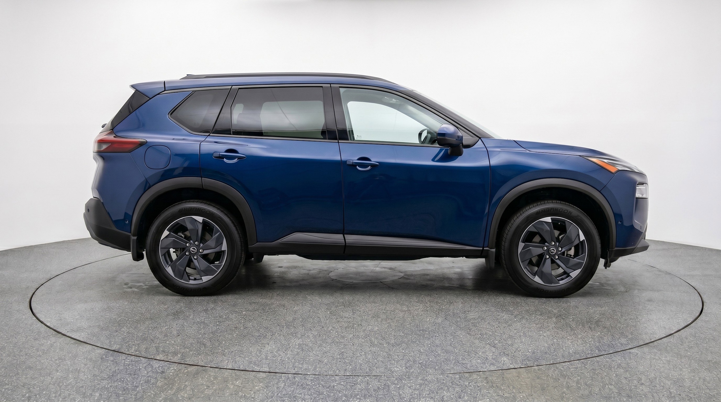 Thumbnail: 2025 Nissan Rogue - 11