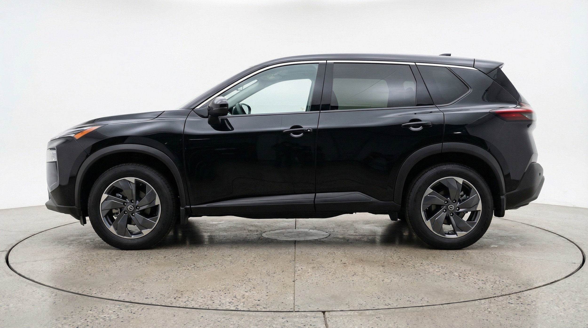 Thumbnail: 2025 Nissan Rogue - 5