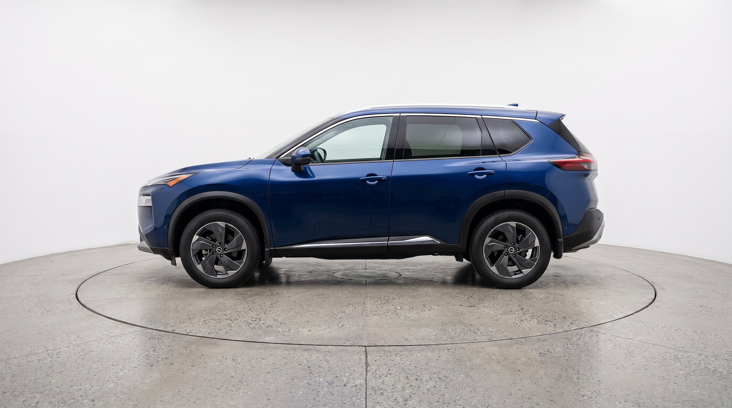 Thumbnail: 2025 Nissan Rogue - 5